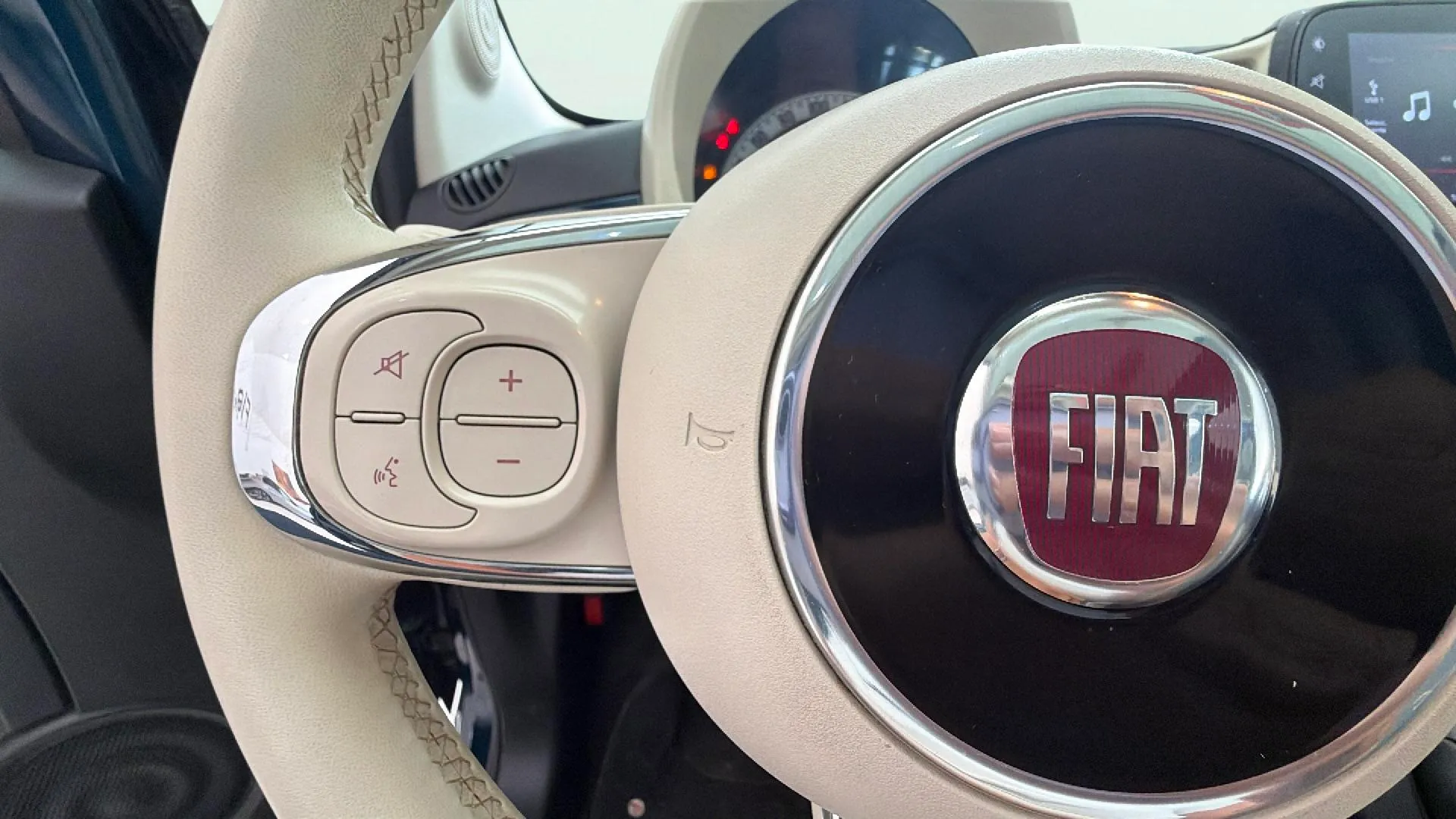 Fiat 500 Dolcevita 1.0 Hybrid - foto 12