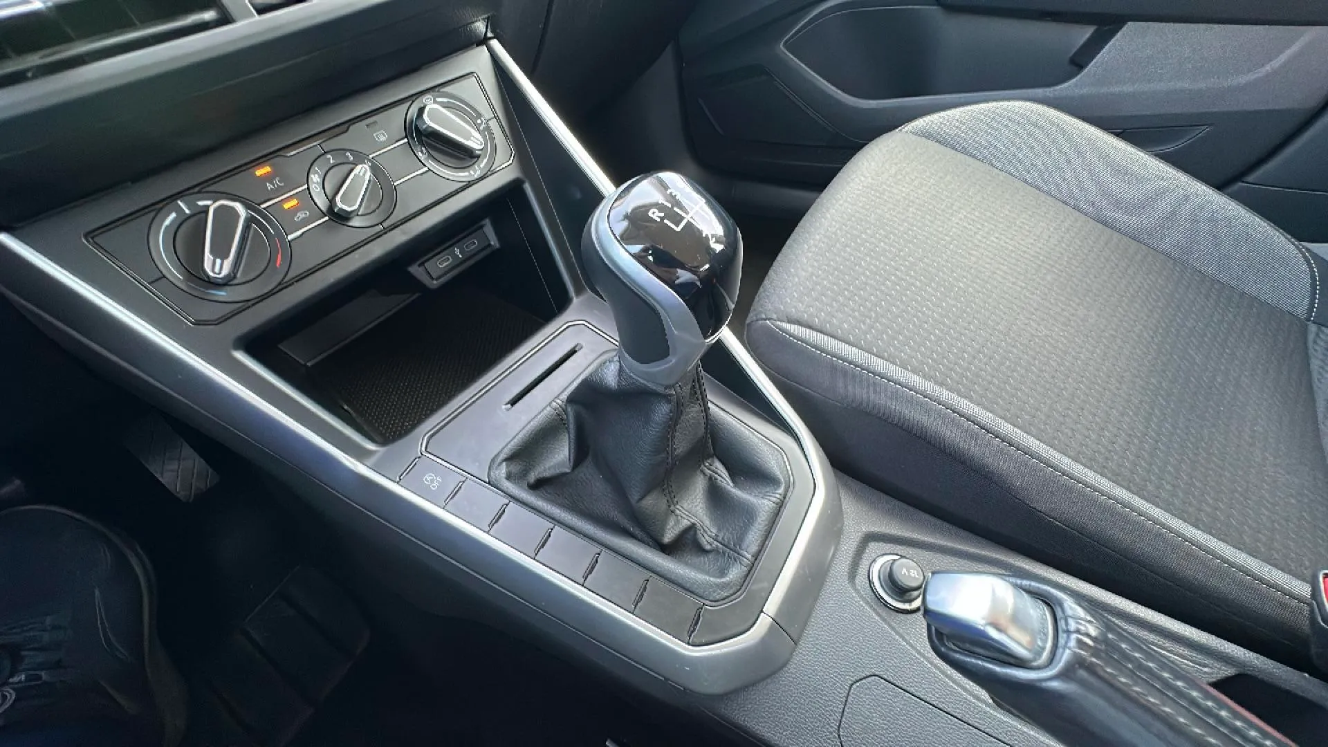 Volkswagen Polo R-Line 1.0 TSI - foto 10