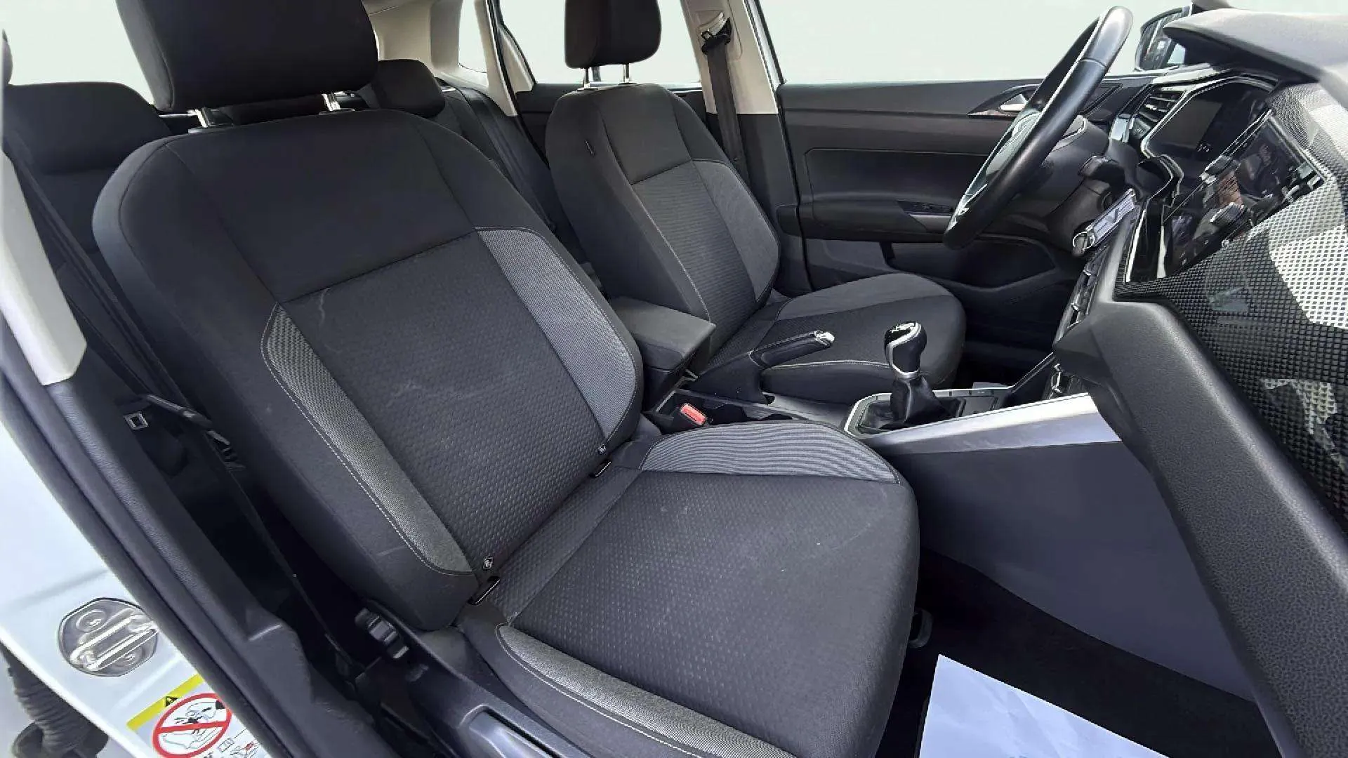 Volkswagen Polo R-Line 1.0 TSI - foto 24