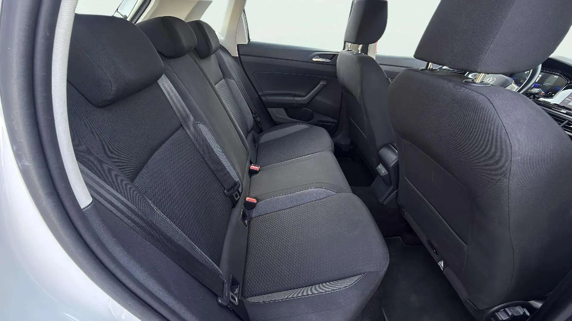Volkswagen Polo R-Line 1.0 TSI - foto 25