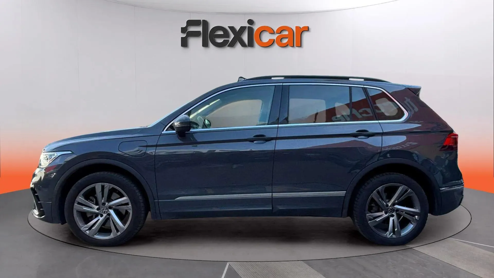 Volkswagen Tiguan R-Line 1.4 TSI eHybrid DSG - foto 4