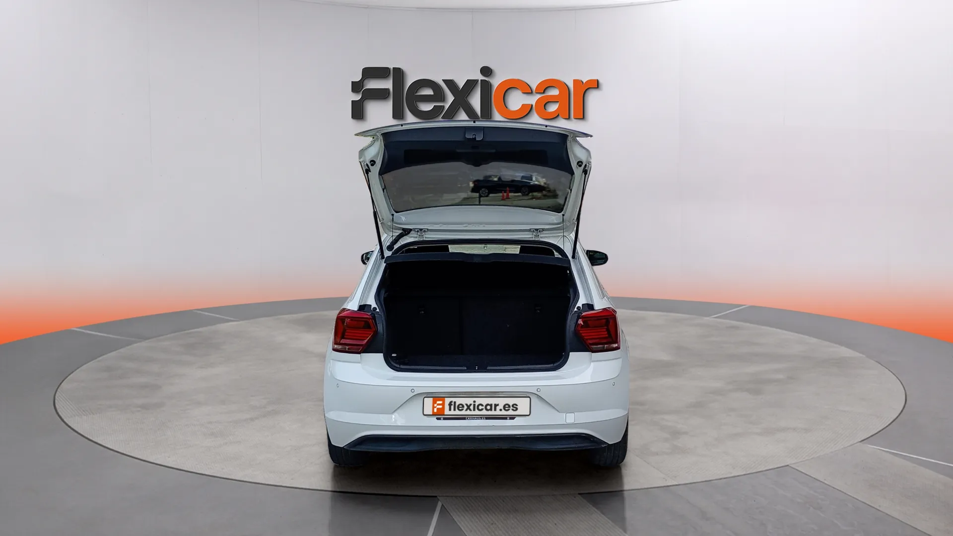 Volkswagen Polo Sport 1.0 TSI - foto 13