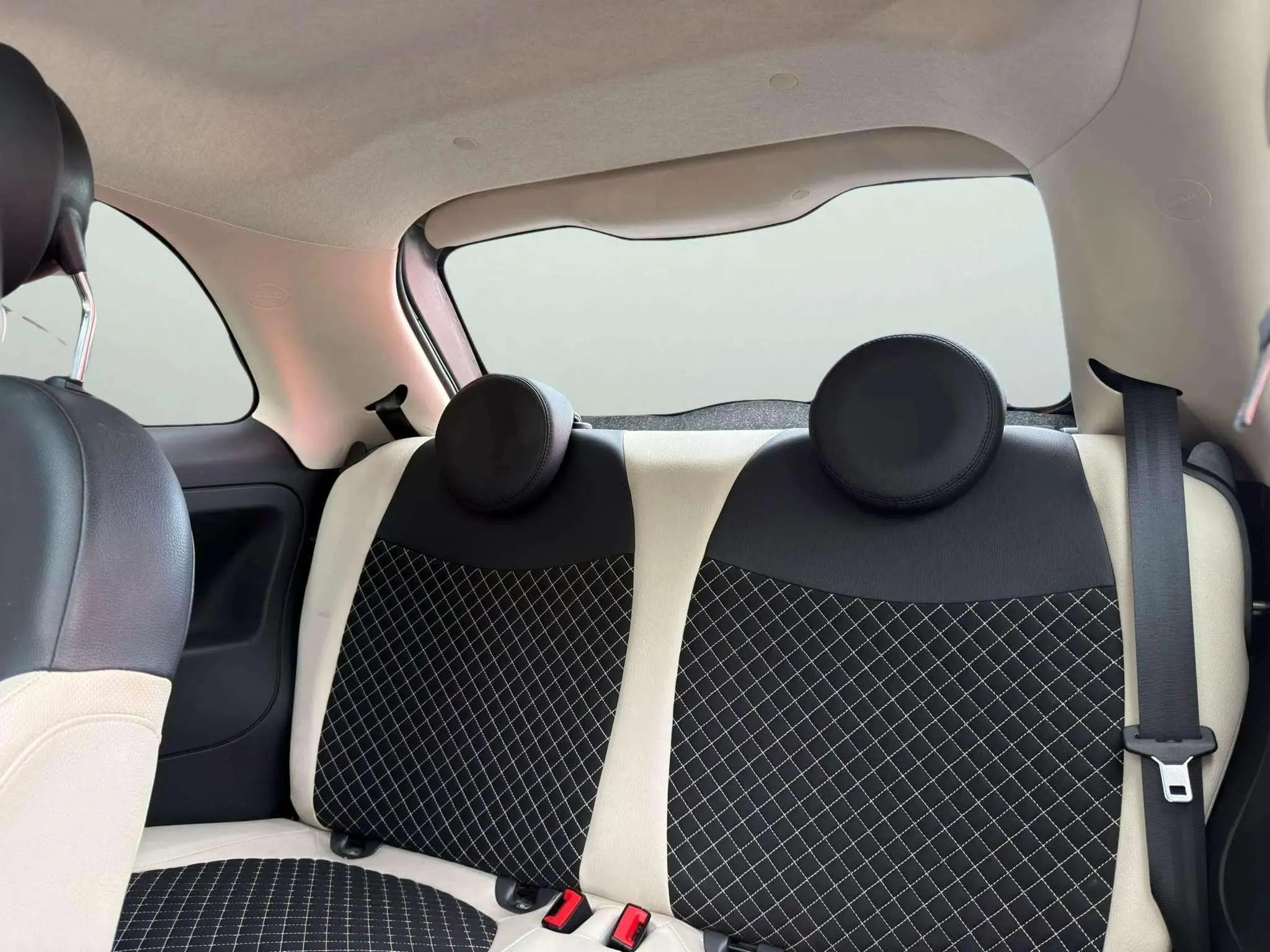 Fiat 500 Dolcevita 1.0 Hybrid - foto 12