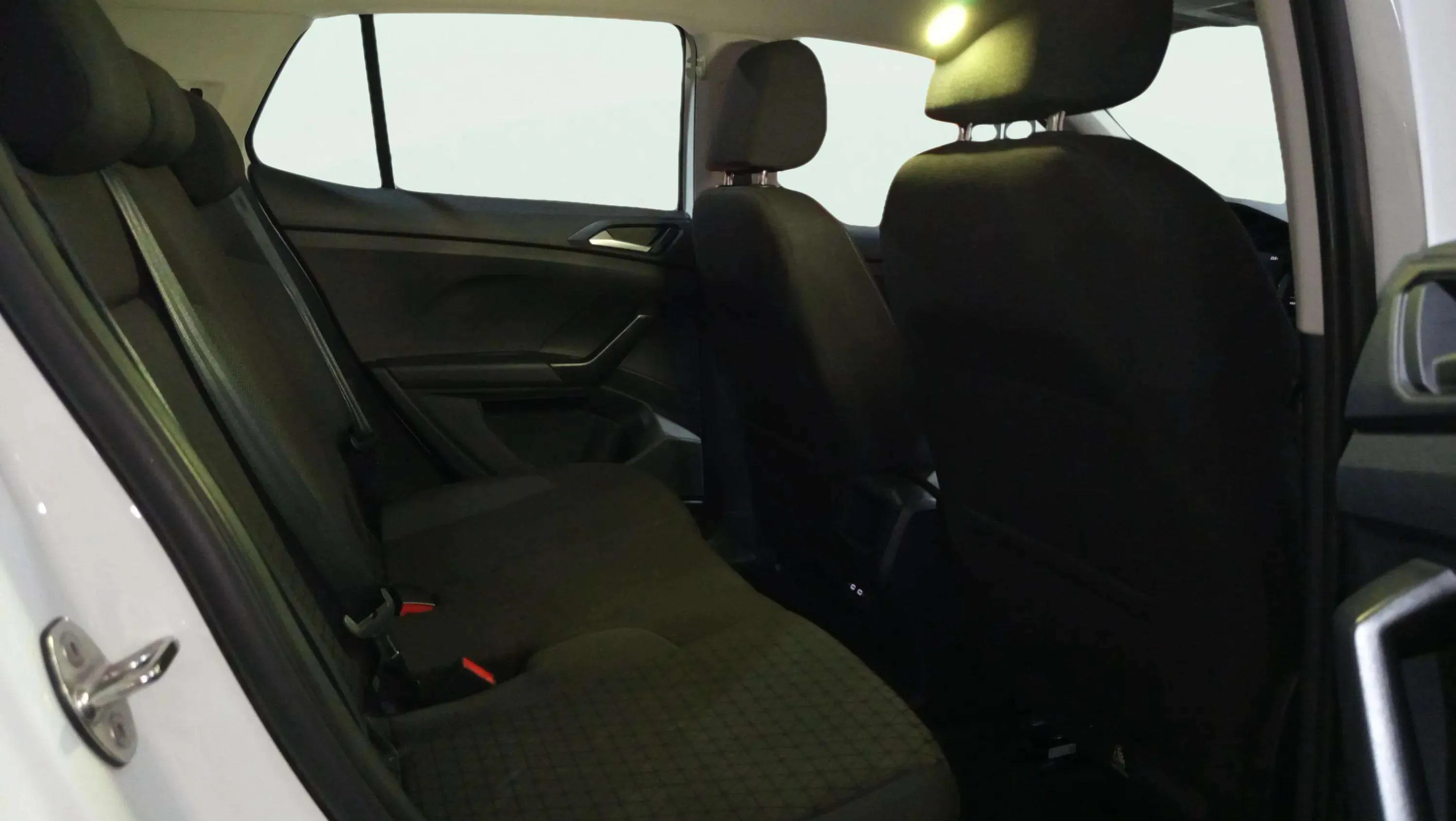 Volkswagen T-Cross Advance 1.0 TSI - foto 15