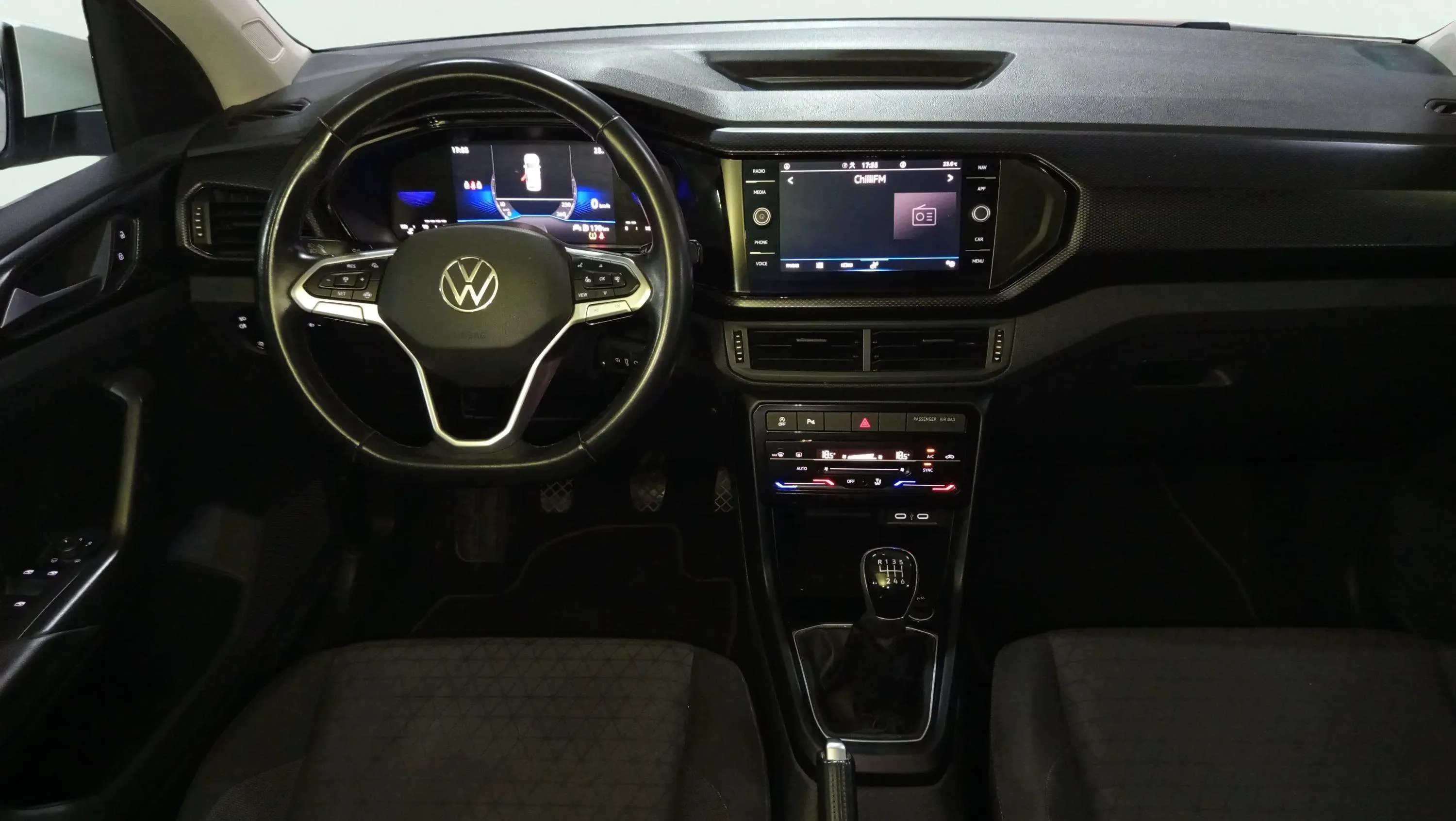 Volkswagen T-Cross Advance 1.0 TSI - foto 9