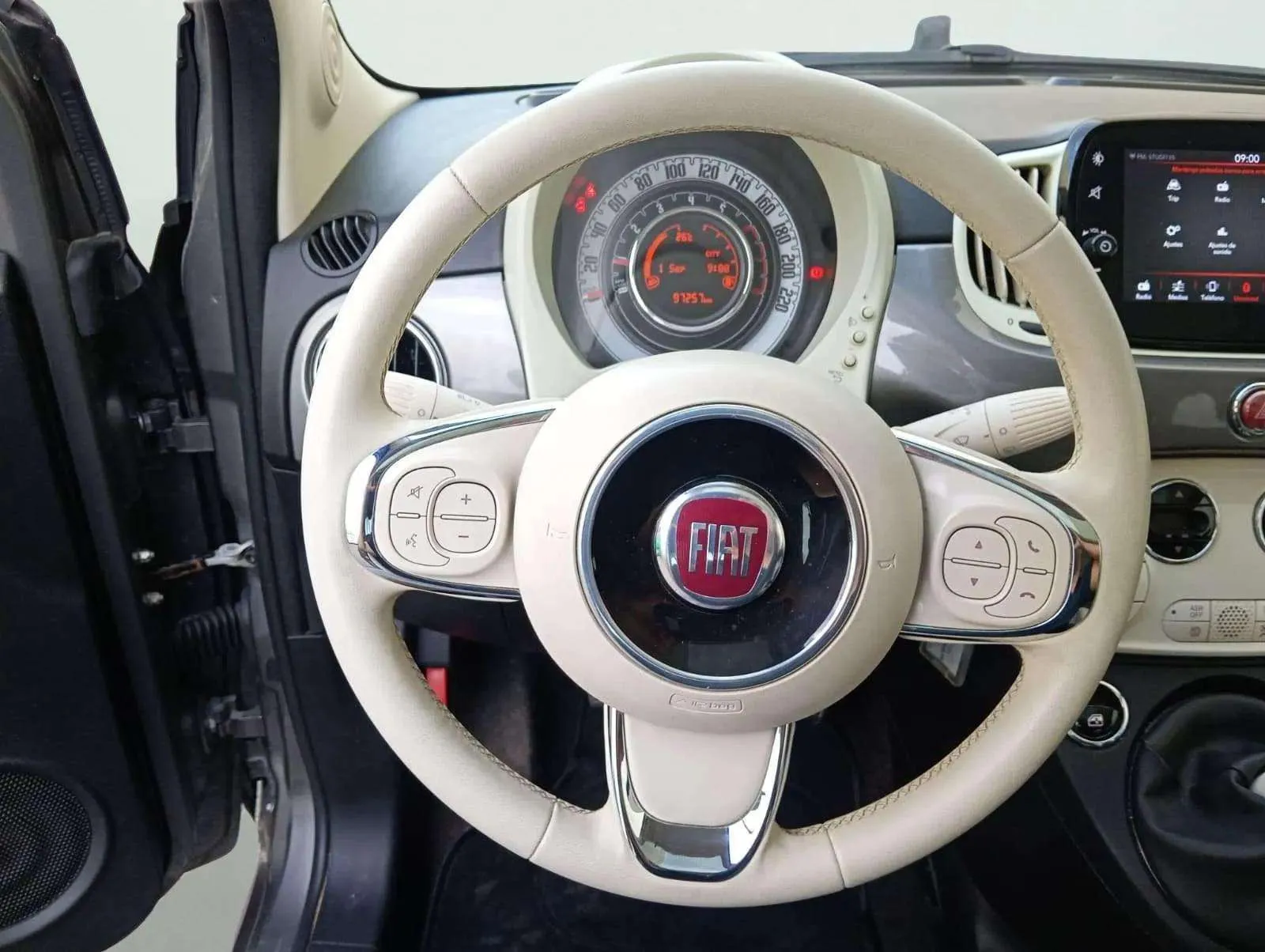 Fiat 500 Dolcevita 1.0 Hybrid - foto 7