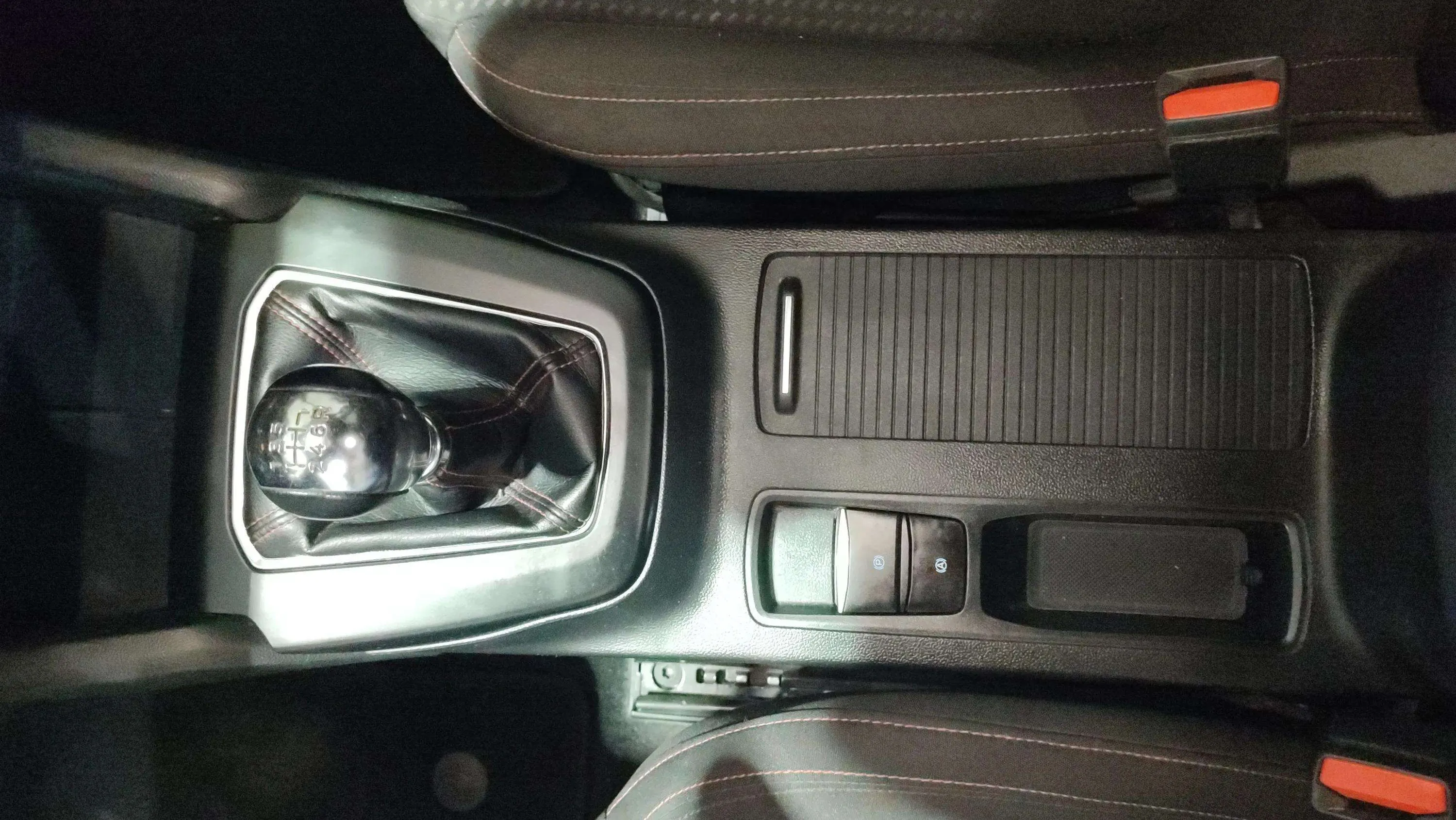 Ford Focus 1.0 EcoBoost ST-Line X - foto 15