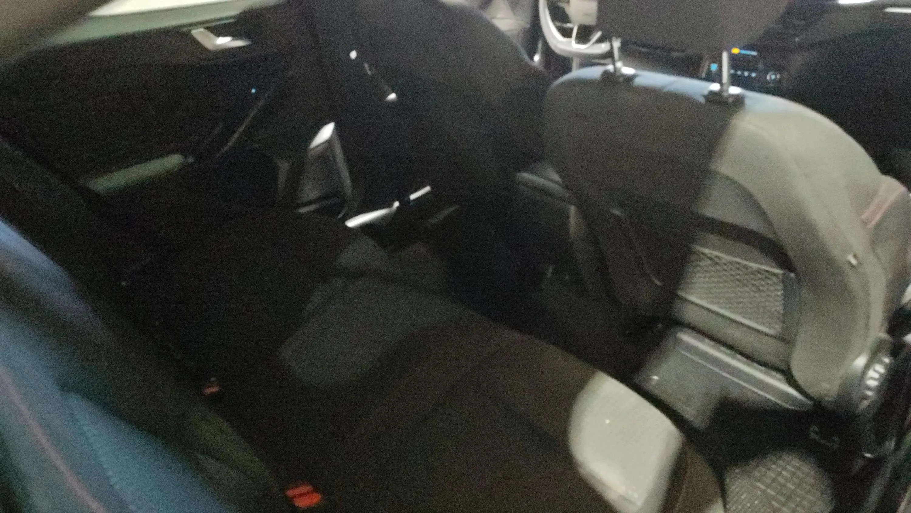 Ford Focus 1.0 EcoBoost ST-Line X - foto 17