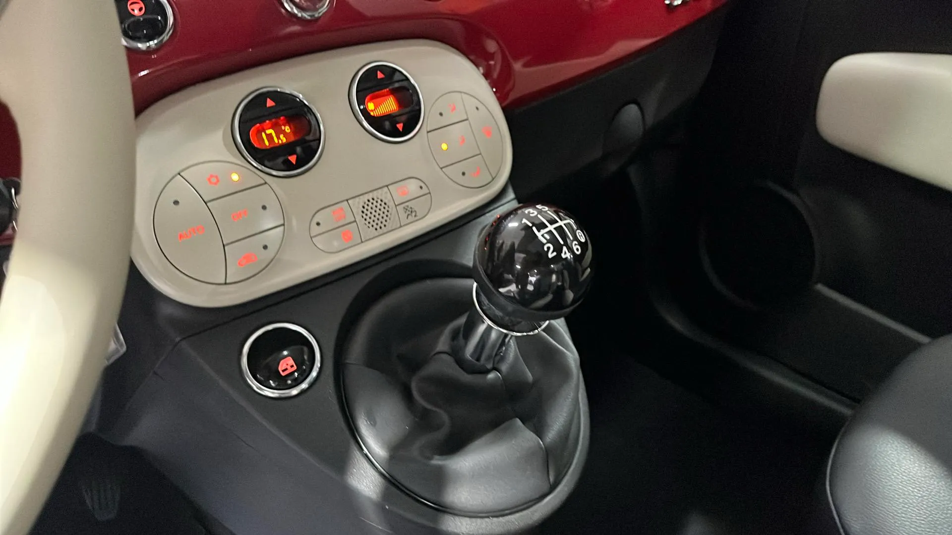 Fiat 500 Dolcevita 1.0 Hybrid - foto 13
