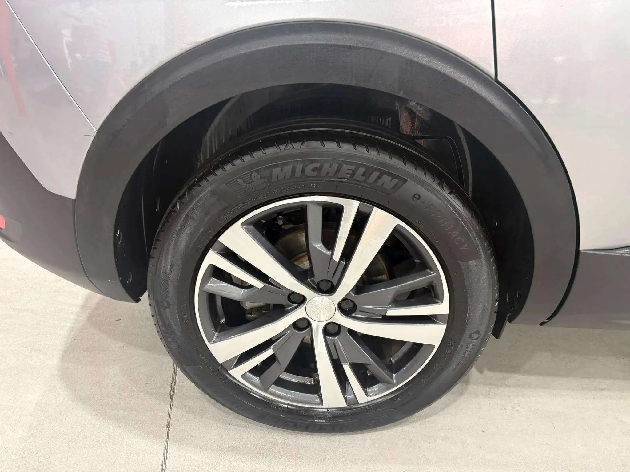 Peugeot 5008 1.2 Allure Pack eDCS6 - foto 15