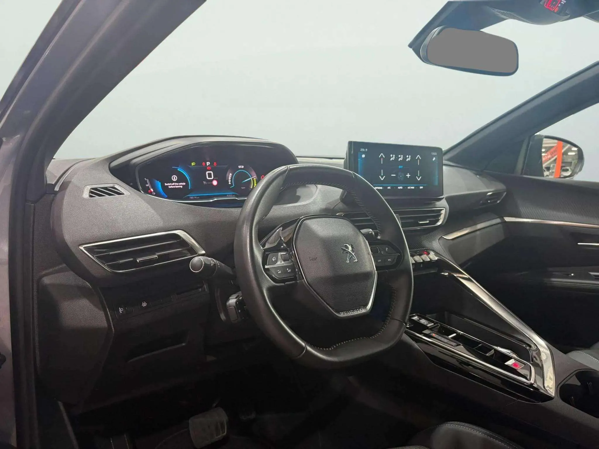 Peugeot 5008 1.2 Allure Pack eDCS6 - foto 11