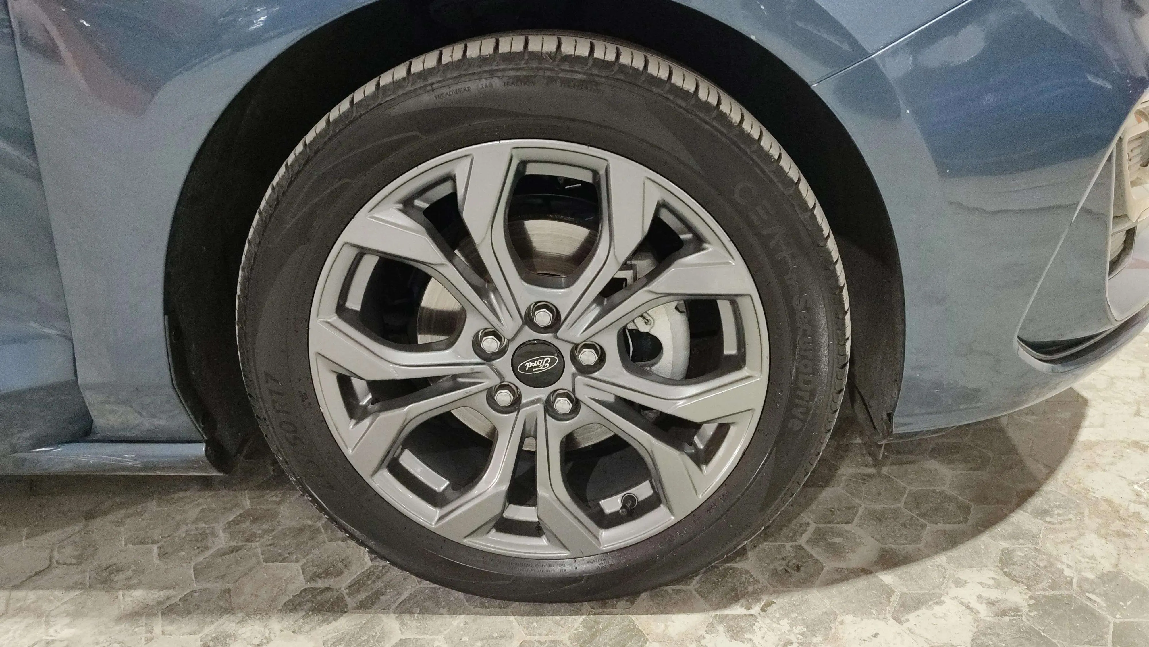 Ford Focus 1.0 EcoBoost ST-Line - foto 23