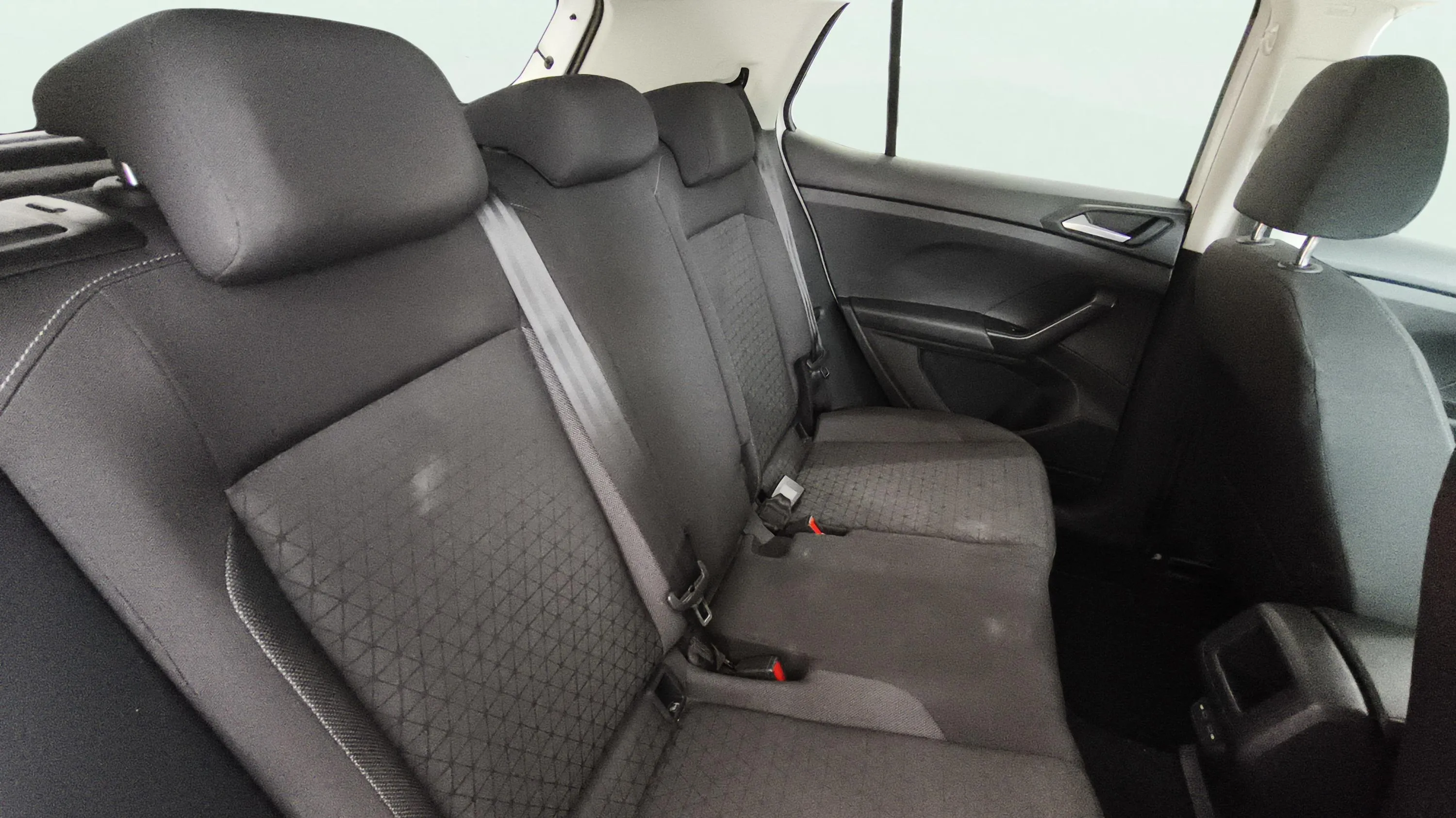 Volkswagen T-Cross Advance 1.0 TSI - foto 9