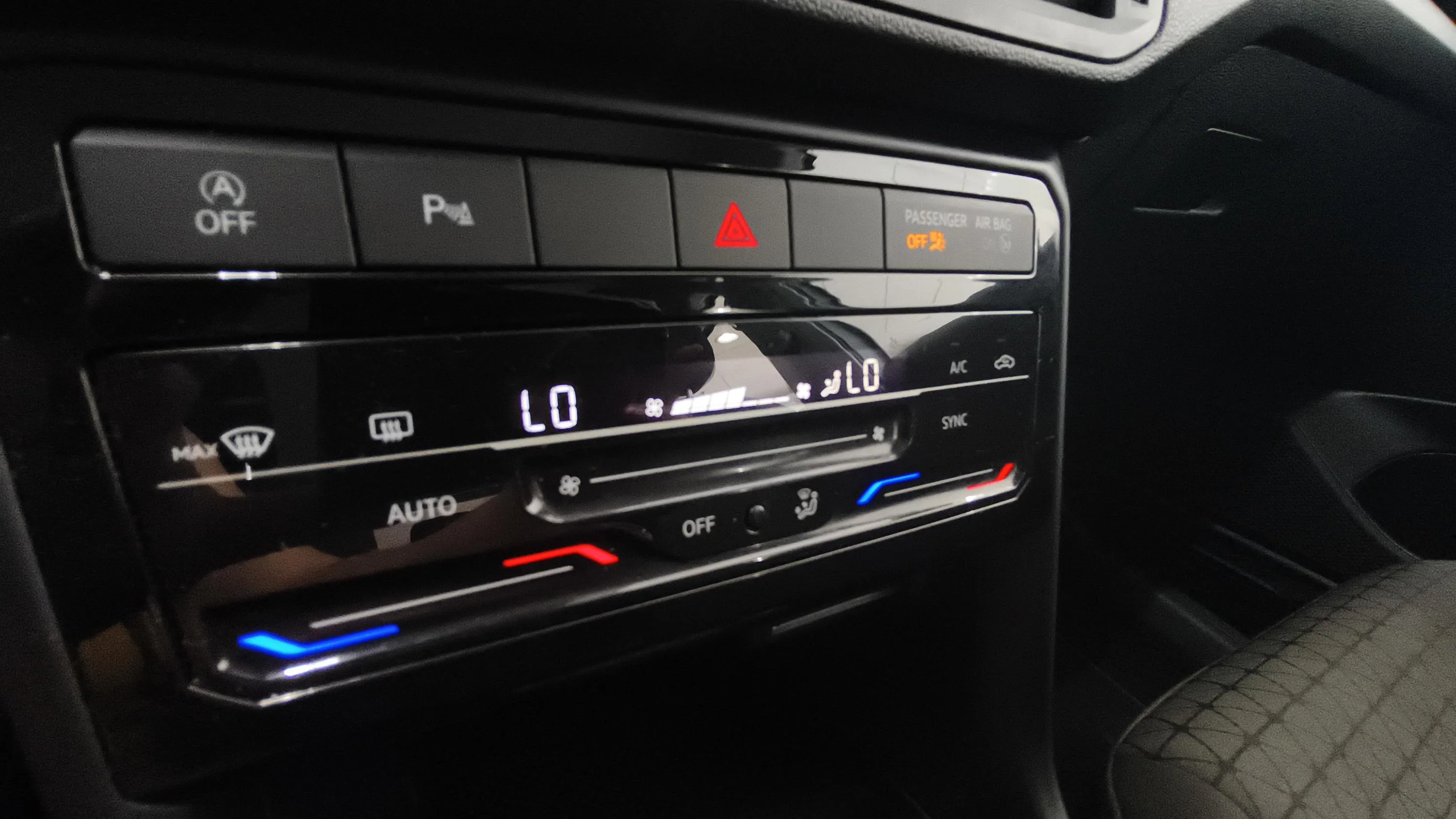 Volkswagen T-Cross Advance 1.0 TSI - foto 17