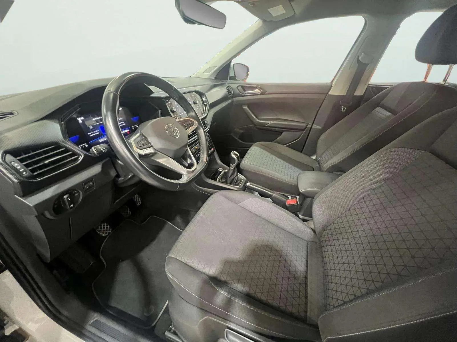 Volkswagen T-Cross Advance 1.0 TSI - foto 10