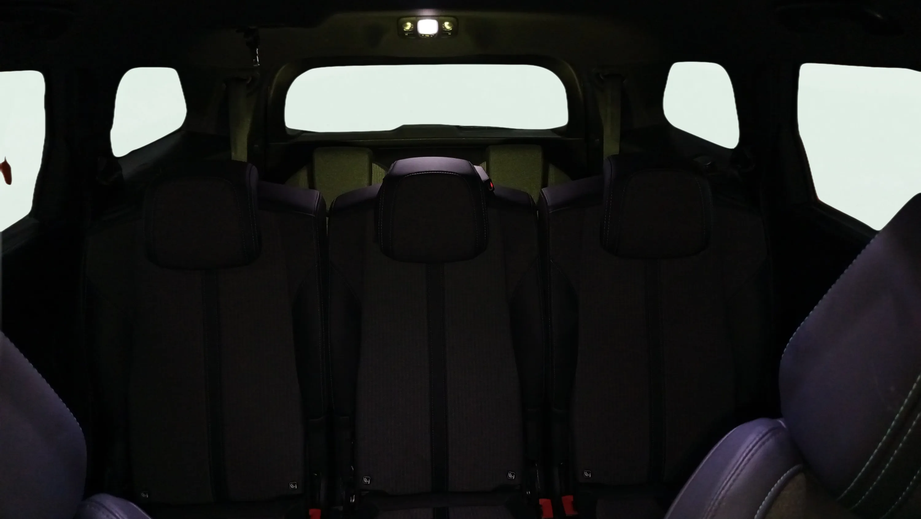 Peugeot 5008 1.2 Allure Pack eDCS6 - foto 18