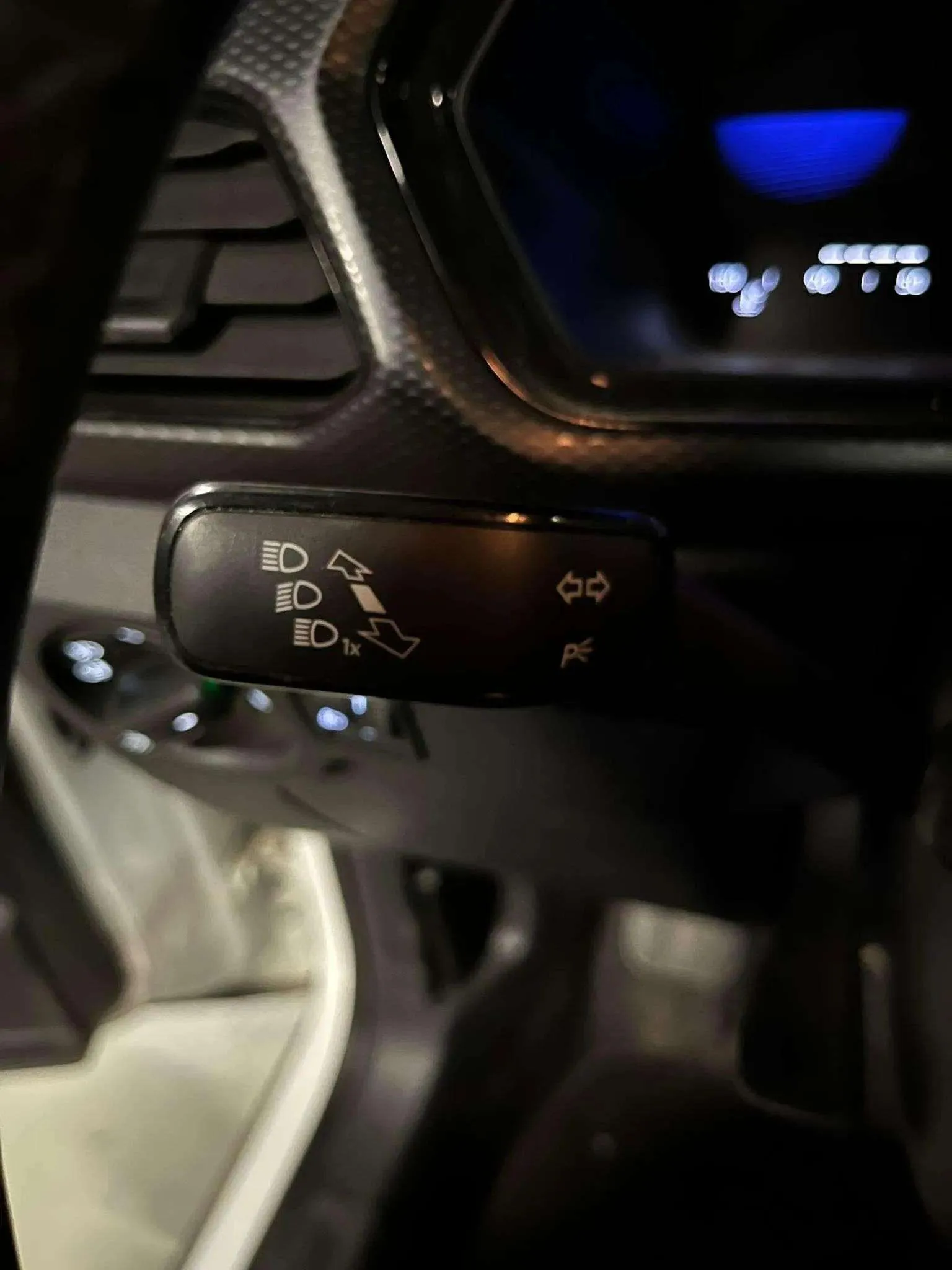 Volkswagen T-Cross Advance 1.0 TSI - foto 11