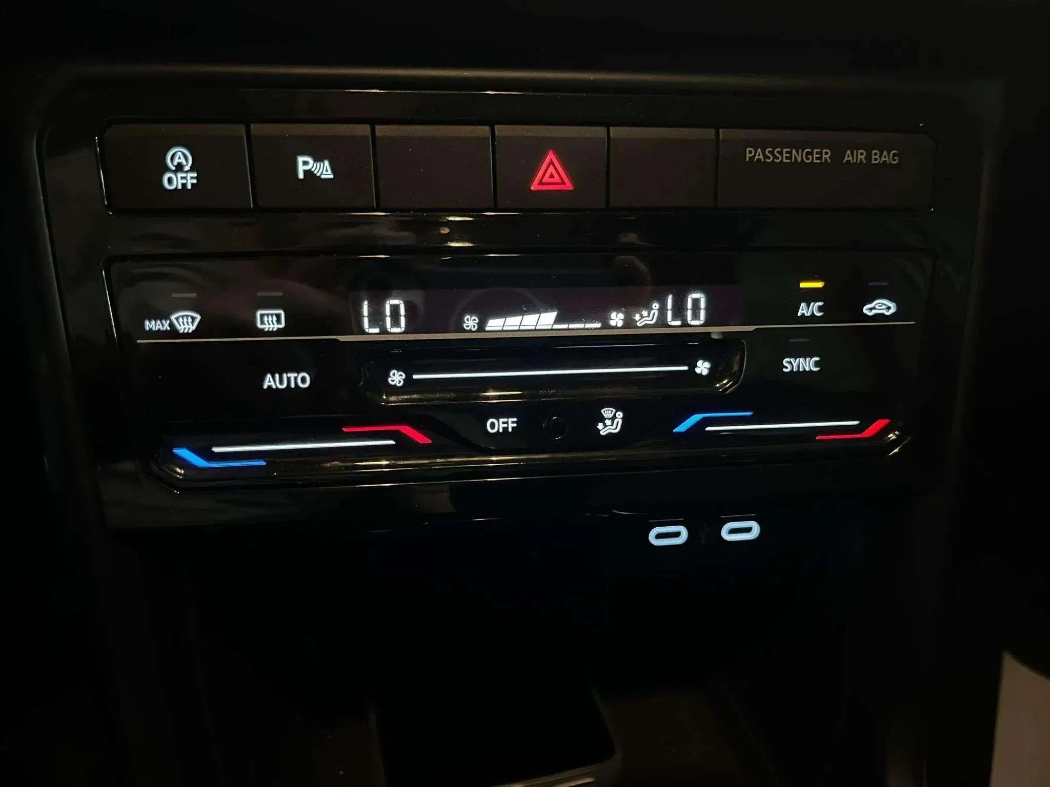 Volkswagen T-Cross Advance 1.0 TSI - foto 20