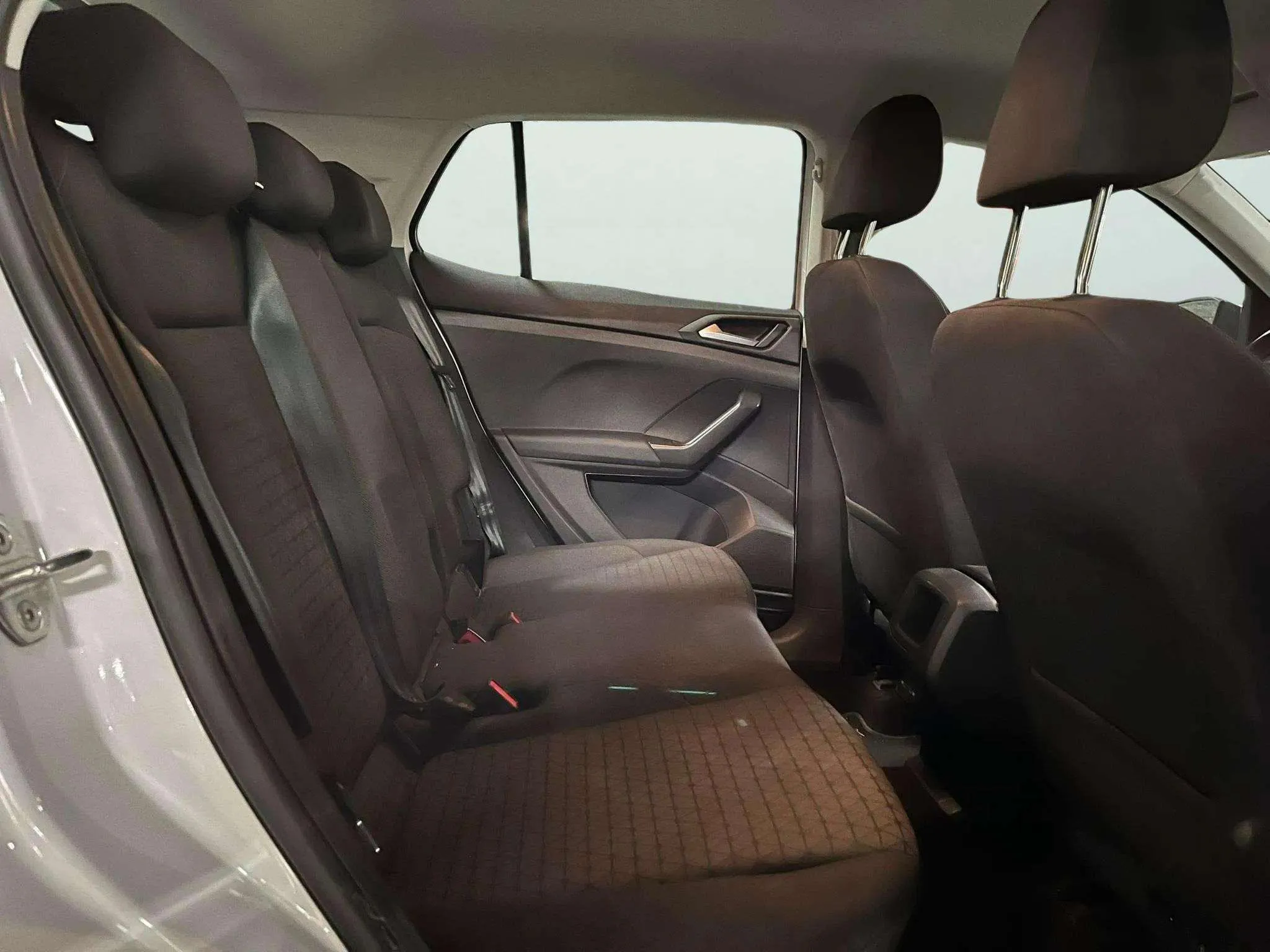 Volkswagen T-Cross Advance 1.0 TSI - foto 21