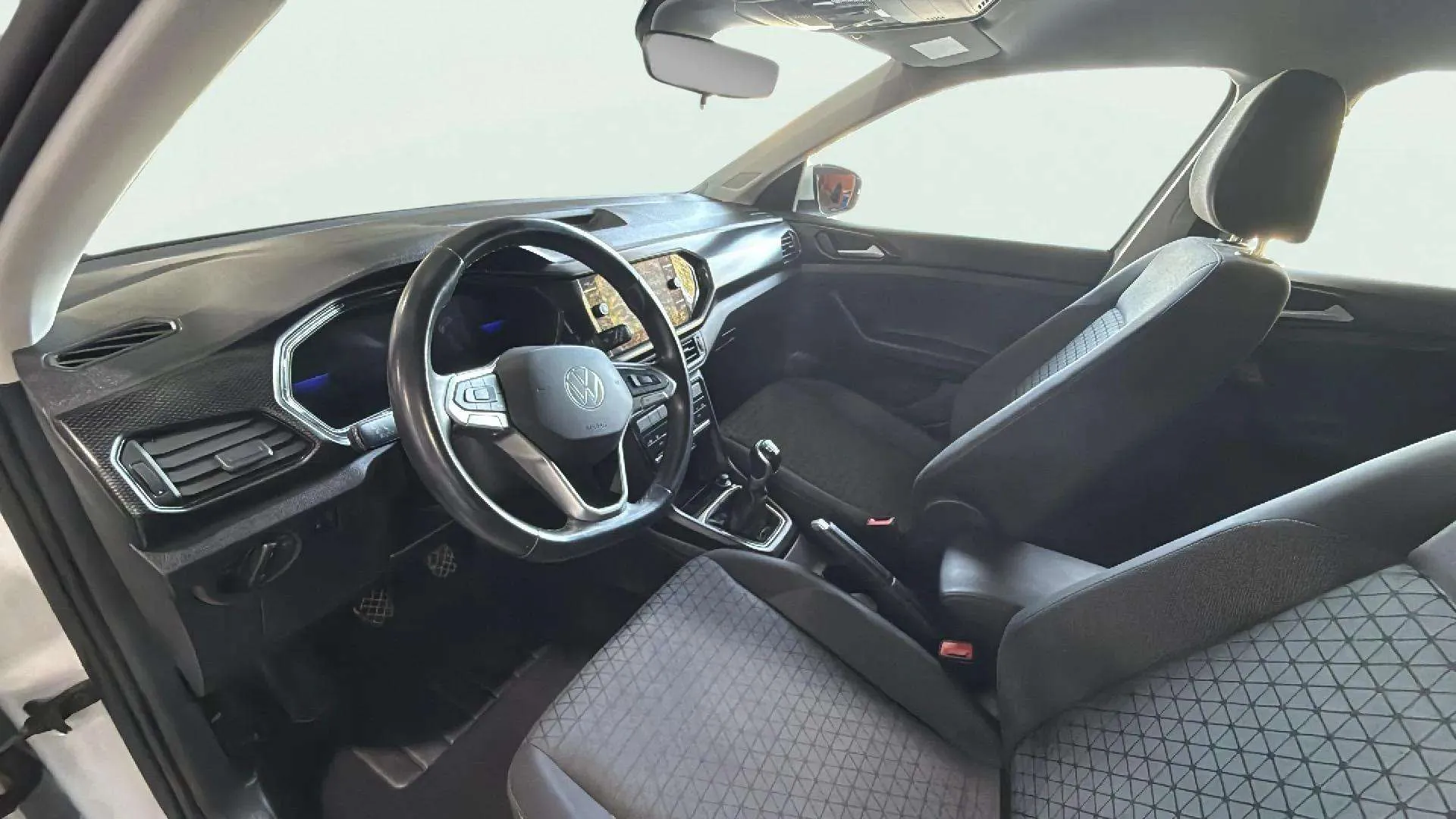 Volkswagen T-Cross Advance 1.0 TSI - foto 7