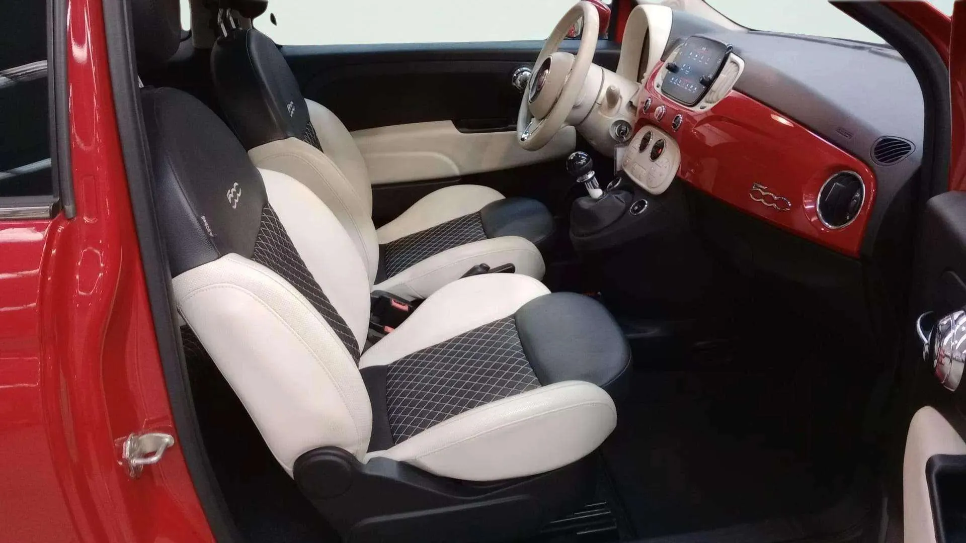 Fiat 500 Dolcevita 1.0 Hybrid - foto 8