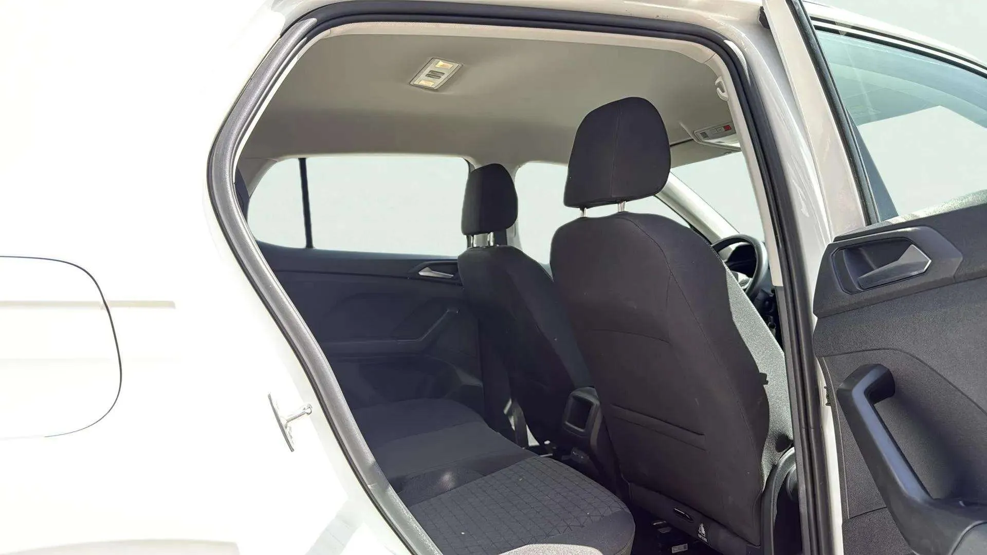 Volkswagen T-Cross Advance 1.0 TSI - foto 14