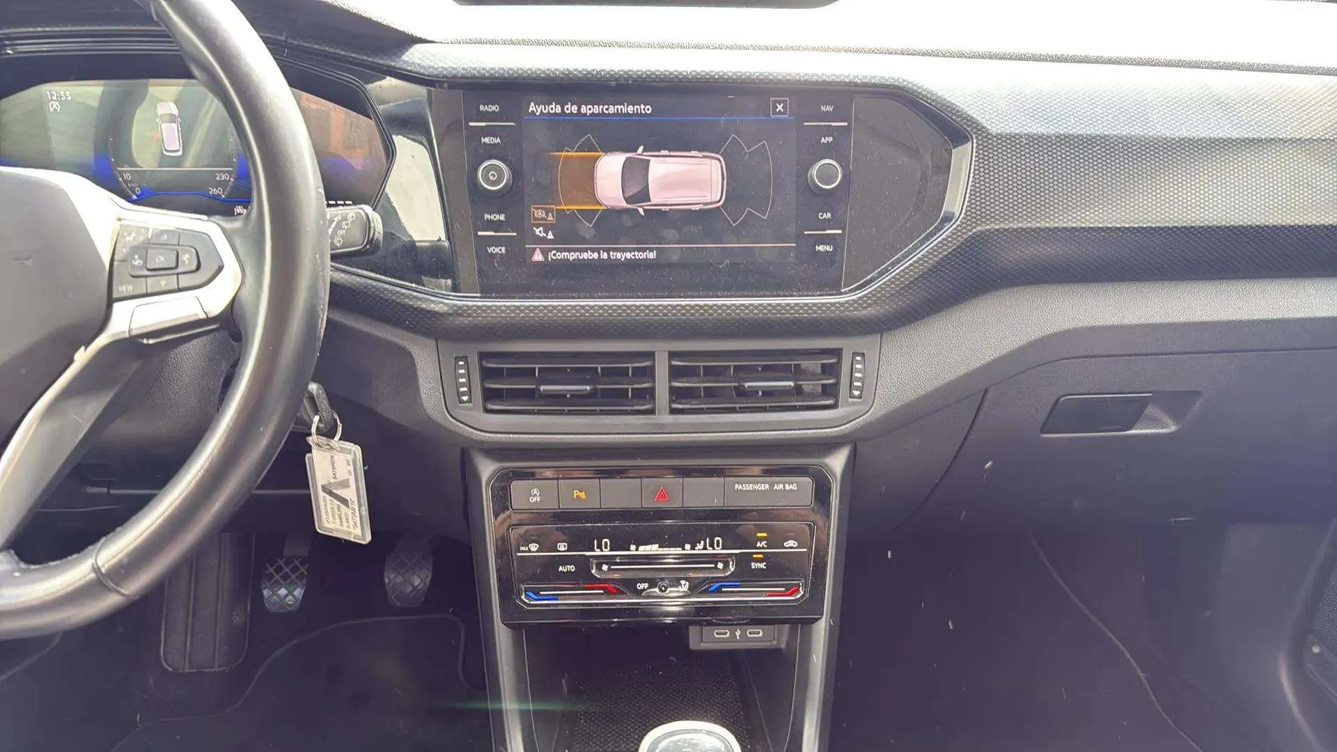Volkswagen T-Cross Advance 1.0 TSI - foto 10