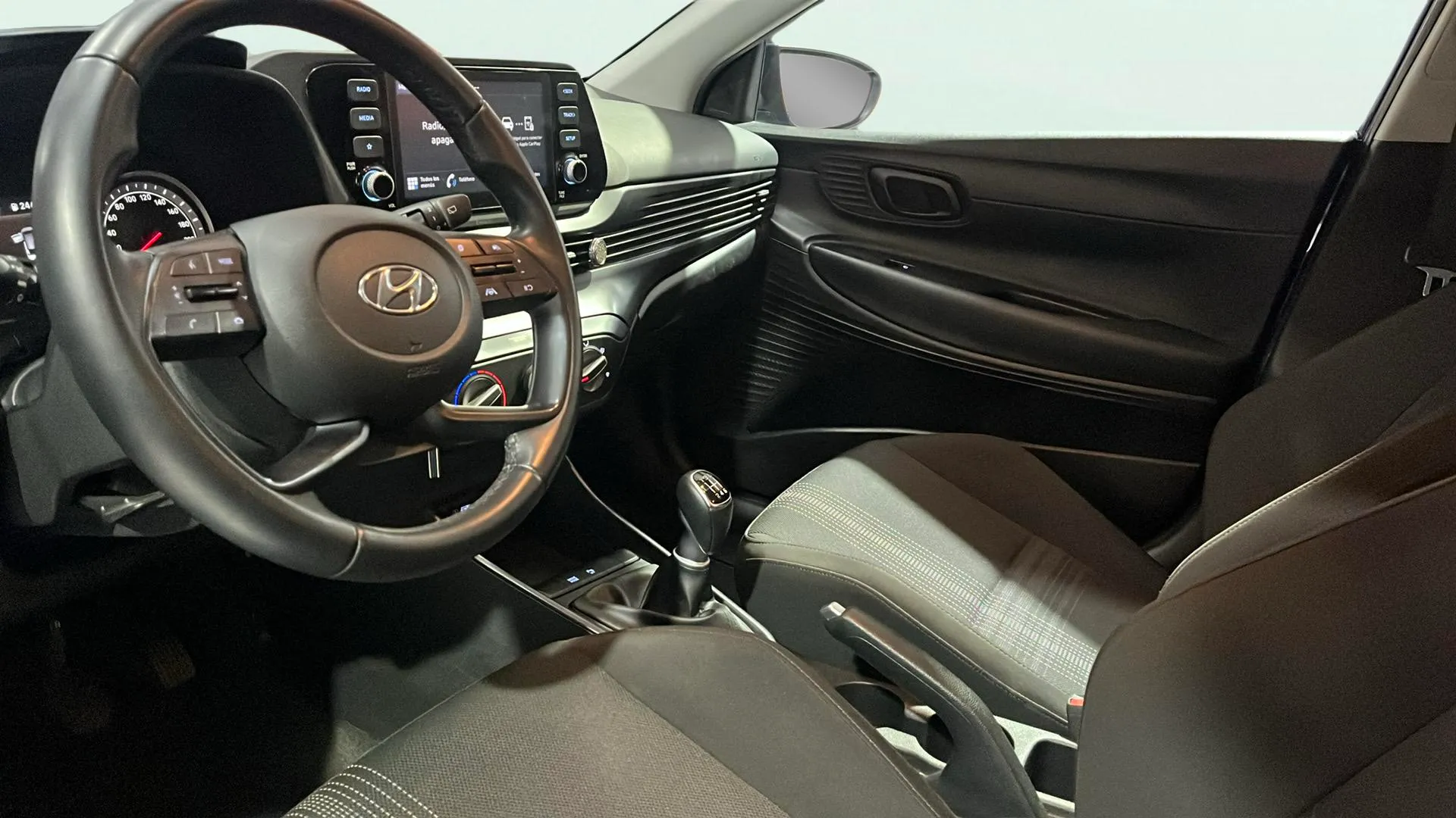 Hyundai Bayon 1.0 T-GDi 48V Essence - foto 9
