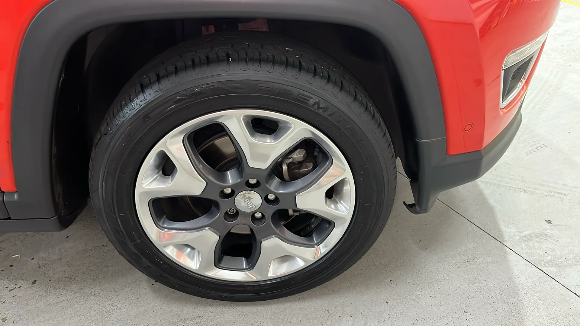 Jeep Compass 1.4 Mair Limited 4x2 - foto 23