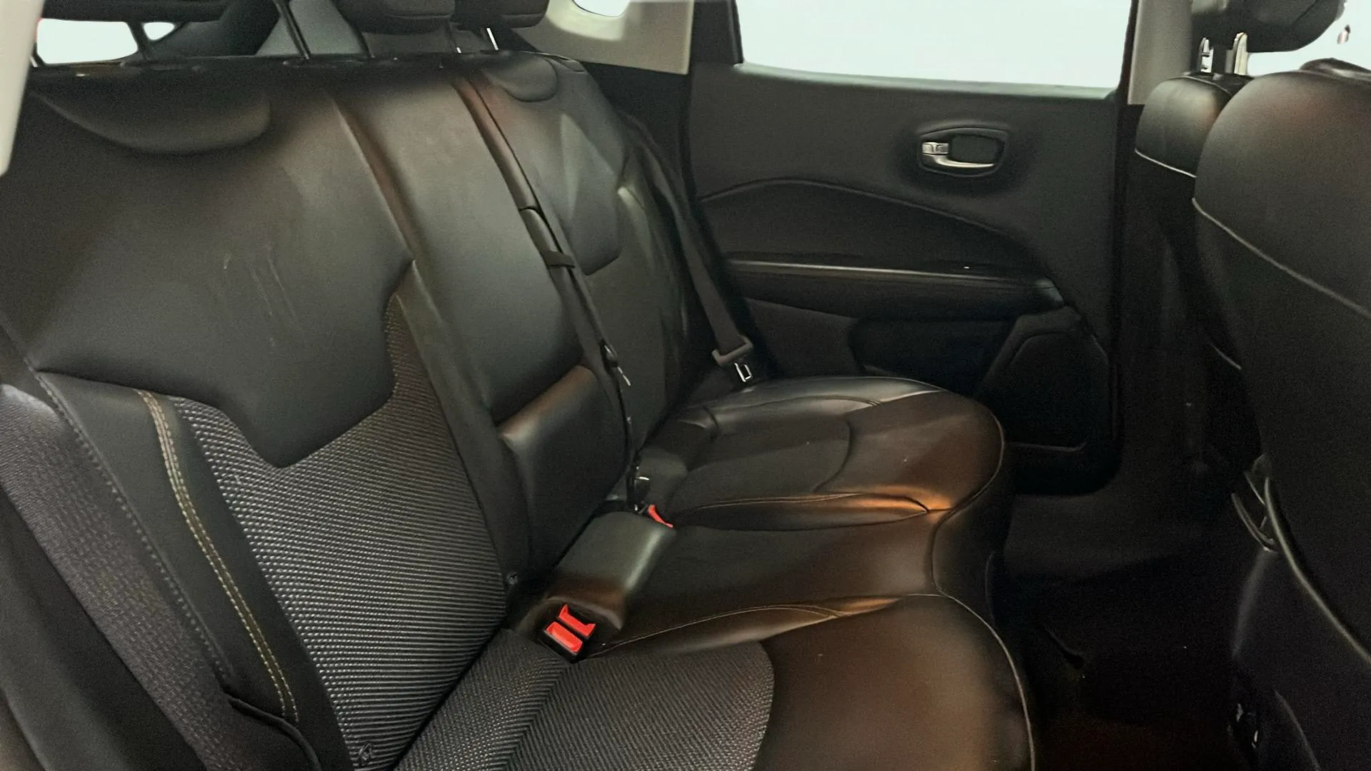Jeep Compass 1.4 Mair Limited 4x2 - foto 13