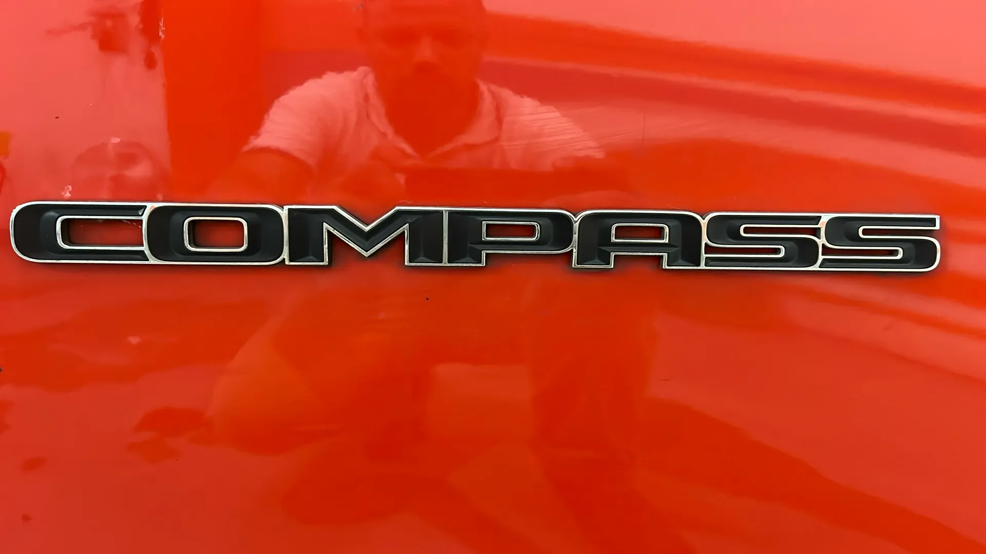 Jeep Compass 1.4 Mair Limited 4x2 - foto 24