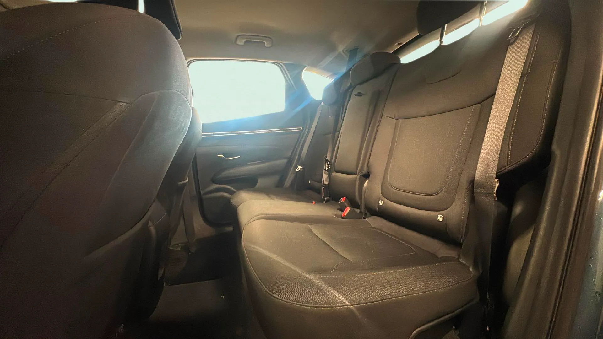 Hyundai Tucson 1.6 CRDi Klass - foto 12