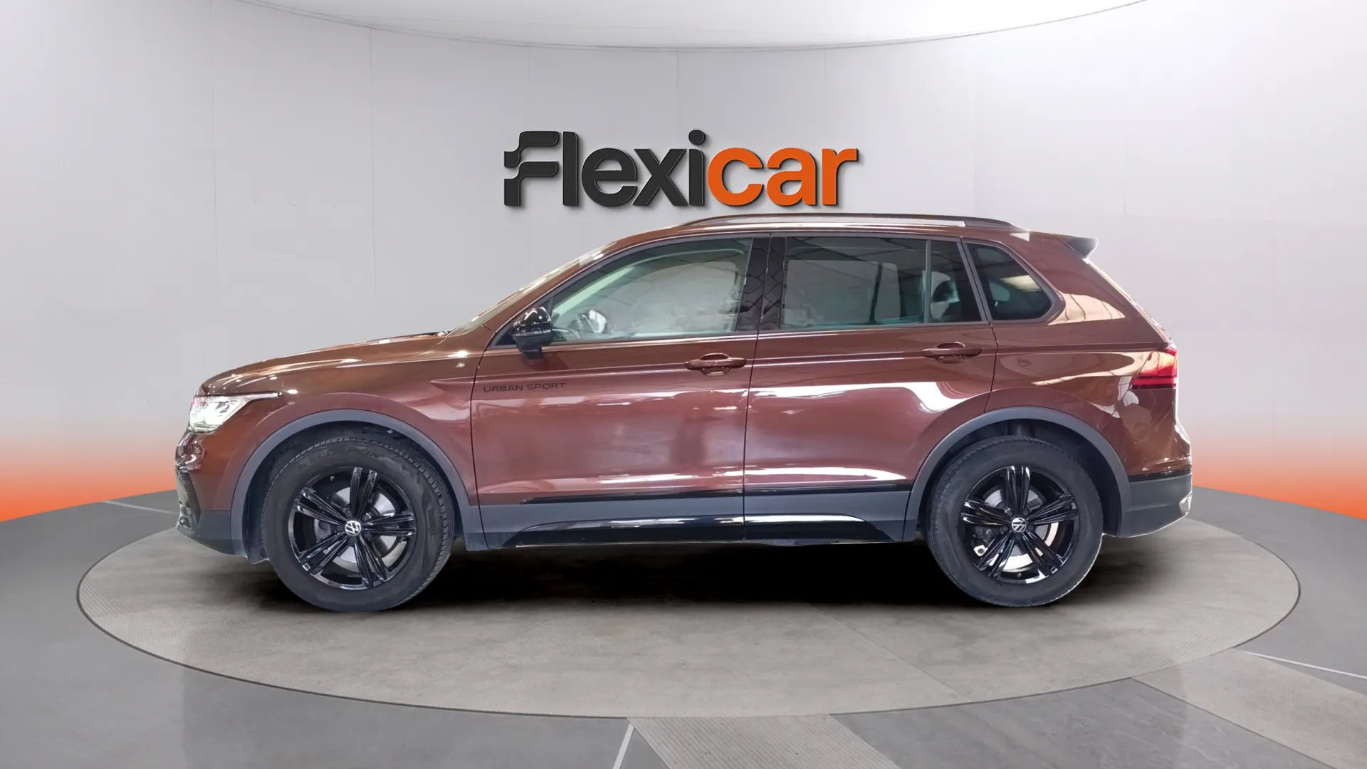 Volkswagen Tiguan Urban Sport 2.0 TDI - foto 6