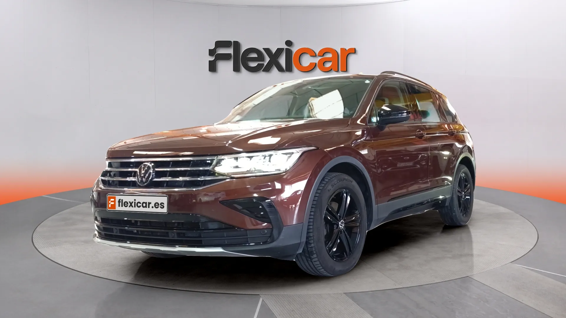 Volkswagen Tiguan Urban Sport 2.0 TDI - foto 7