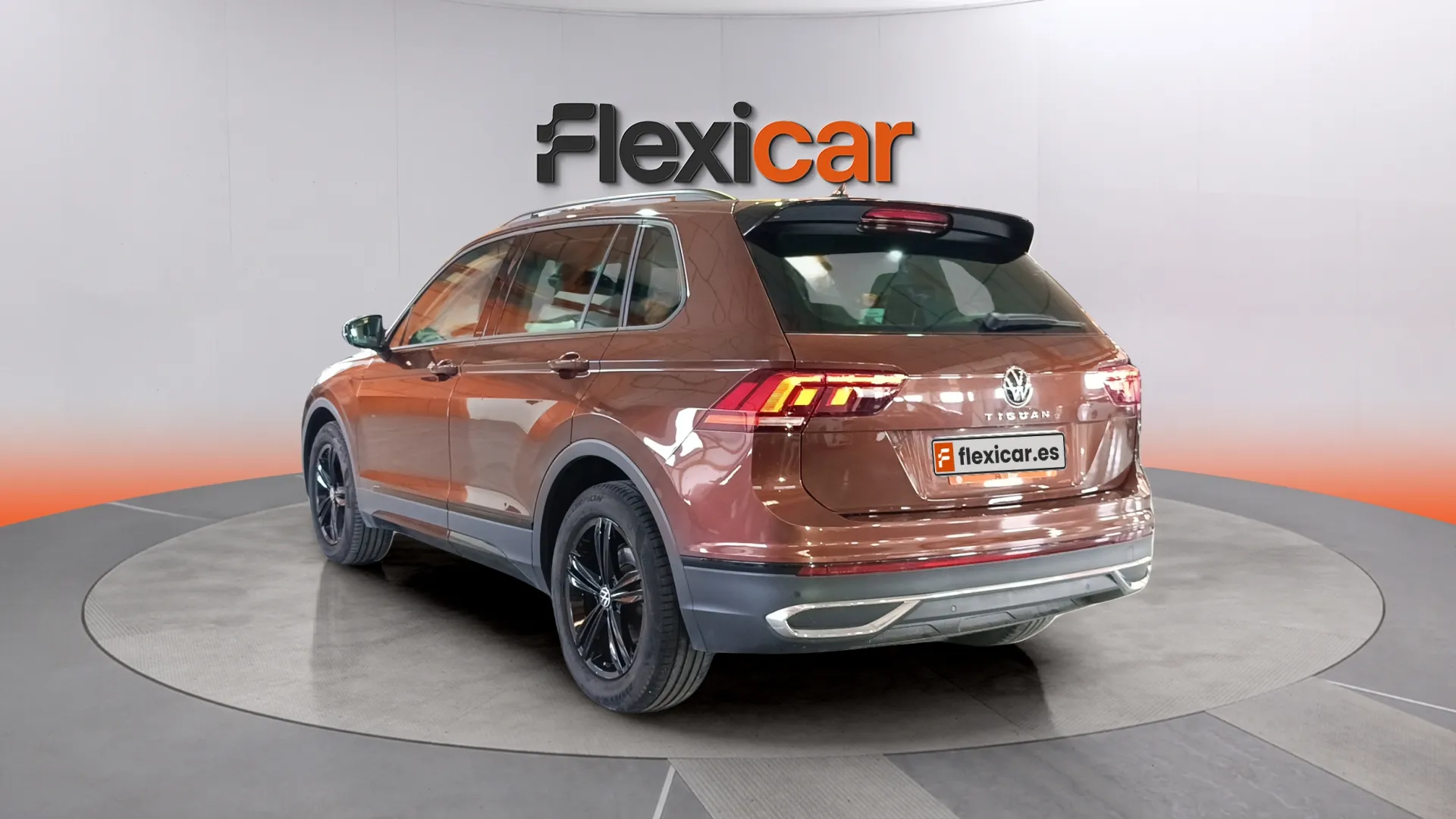Volkswagen Tiguan Urban Sport 2.0 TDI - foto 5