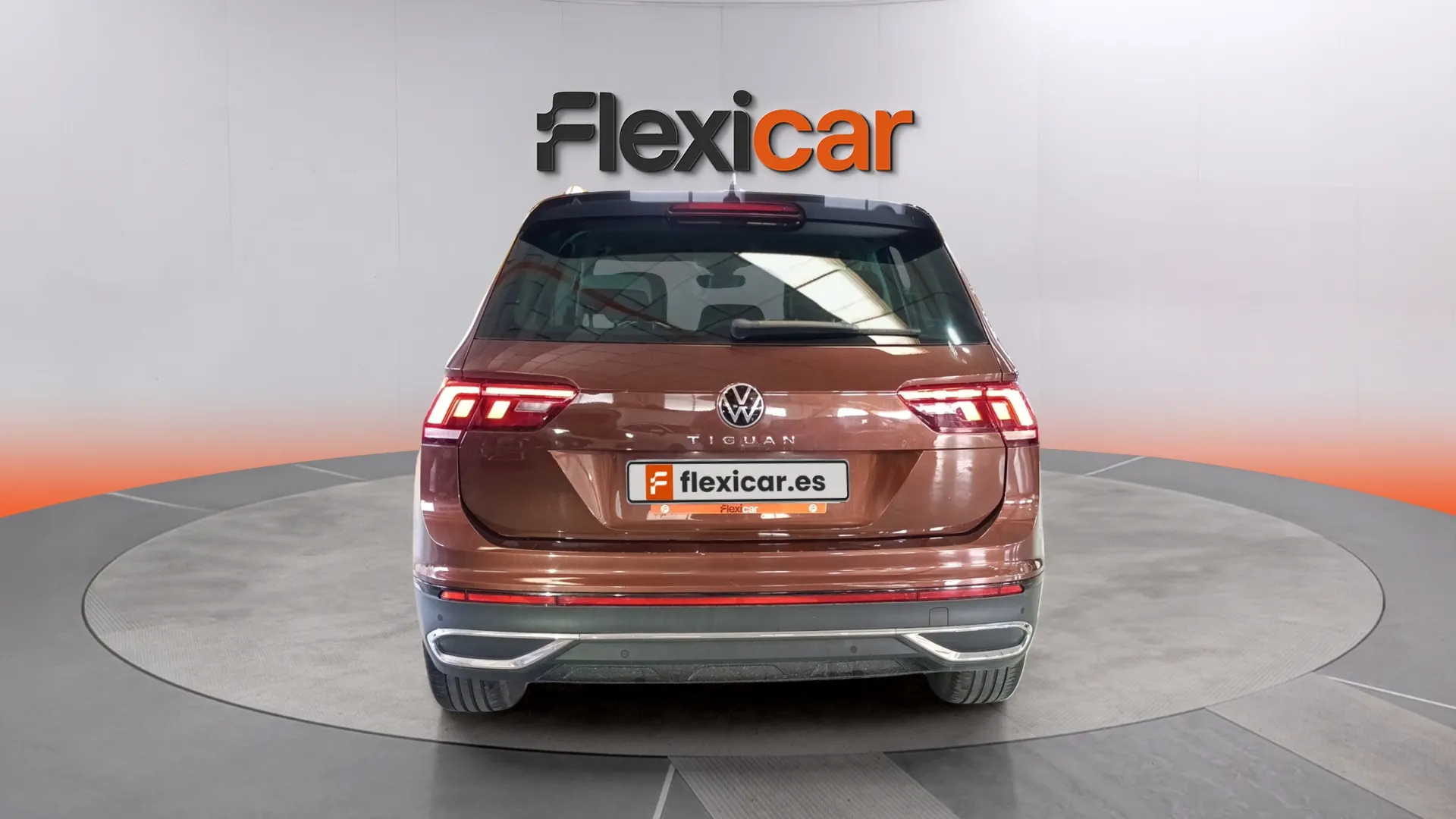 Volkswagen Tiguan Urban Sport 2.0 TDI - foto 4