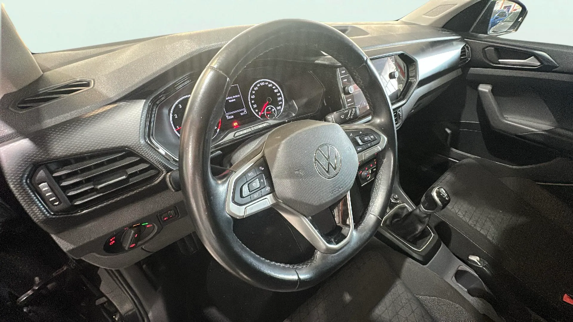 Volkswagen T-Cross Advance 1.0 TSI - foto 22