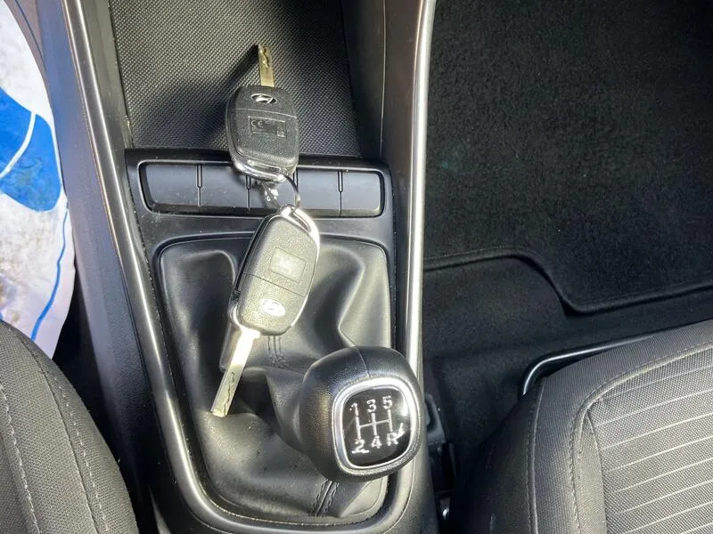 Hyundai i20 1.2 MPI Klass - foto 16