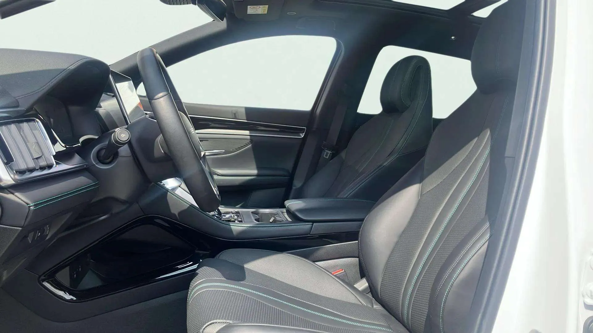 BYD Seal U Boost - foto 18