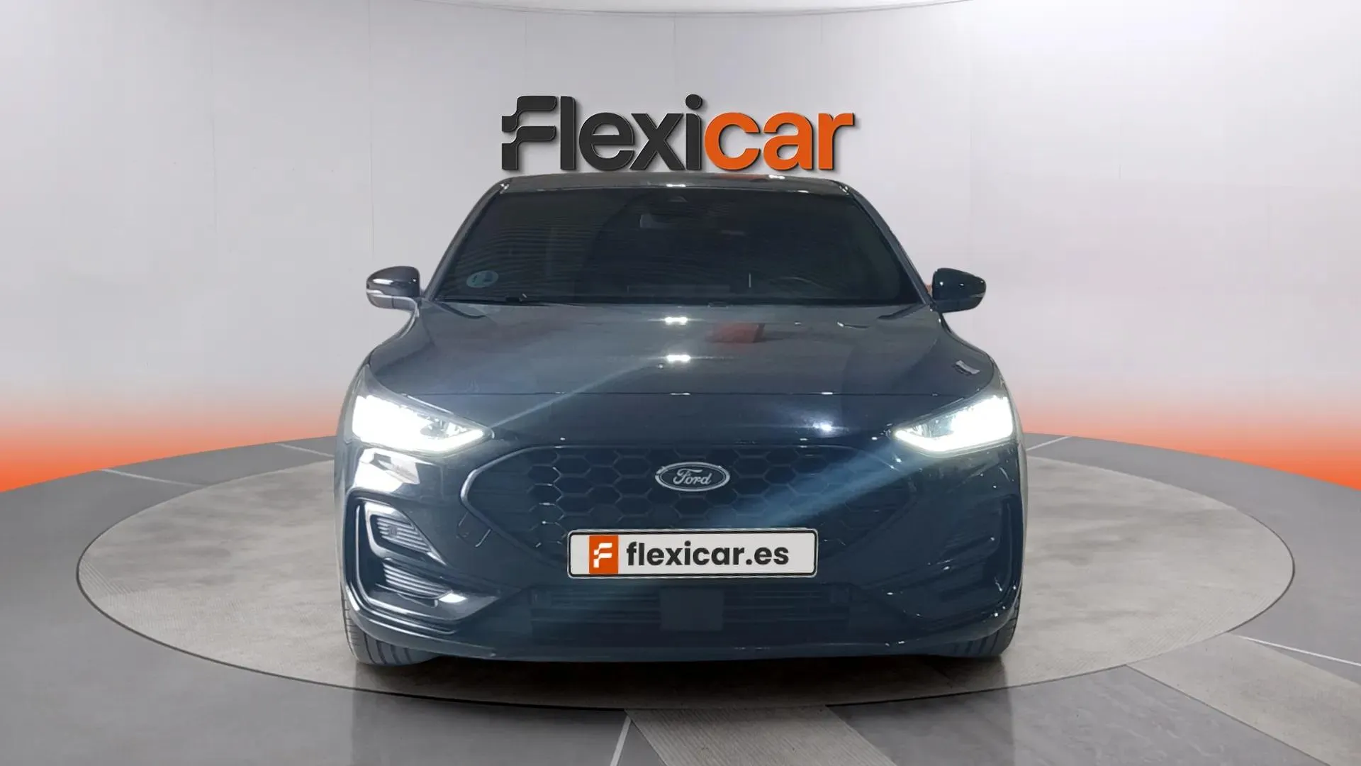 Ford Focus 1.0 EcoBoost MHEV ST-Line - foto 2