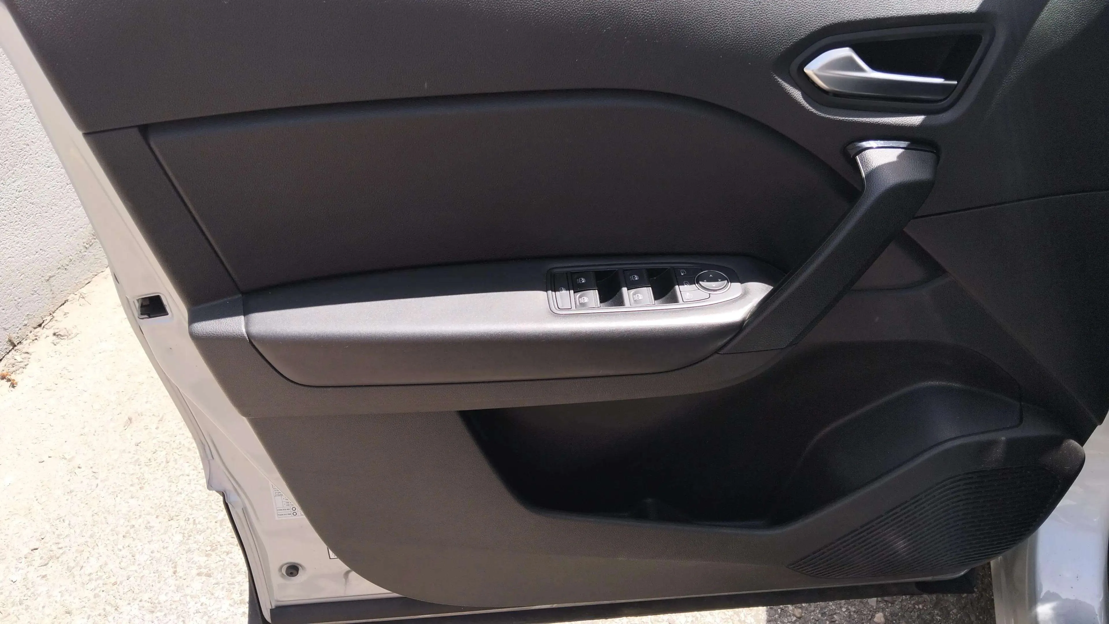 Renault Captur Zen E-Tech Híbrido enchufable - foto 18