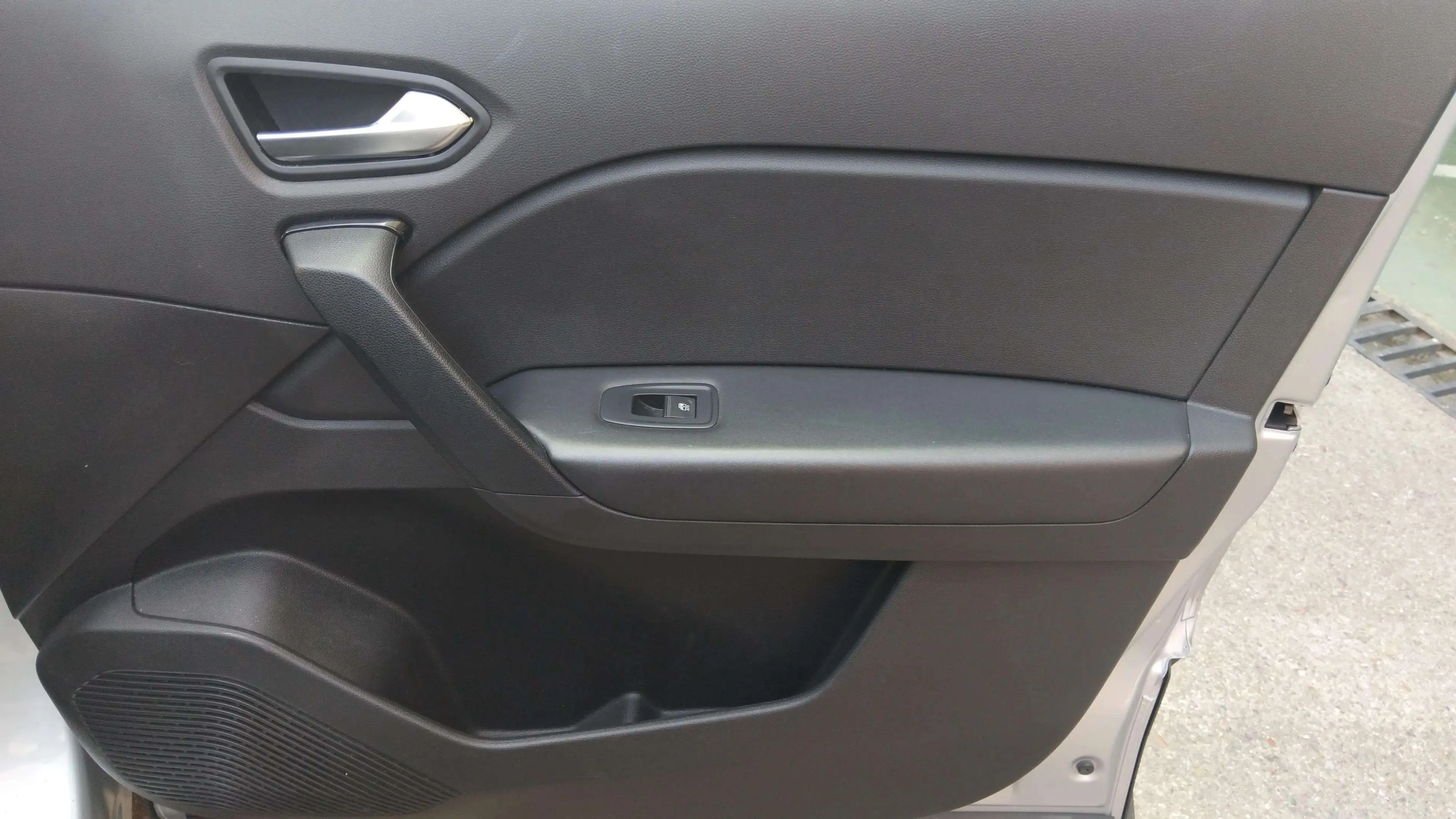 Renault Captur Zen E-Tech Híbrido enchufable - foto 19