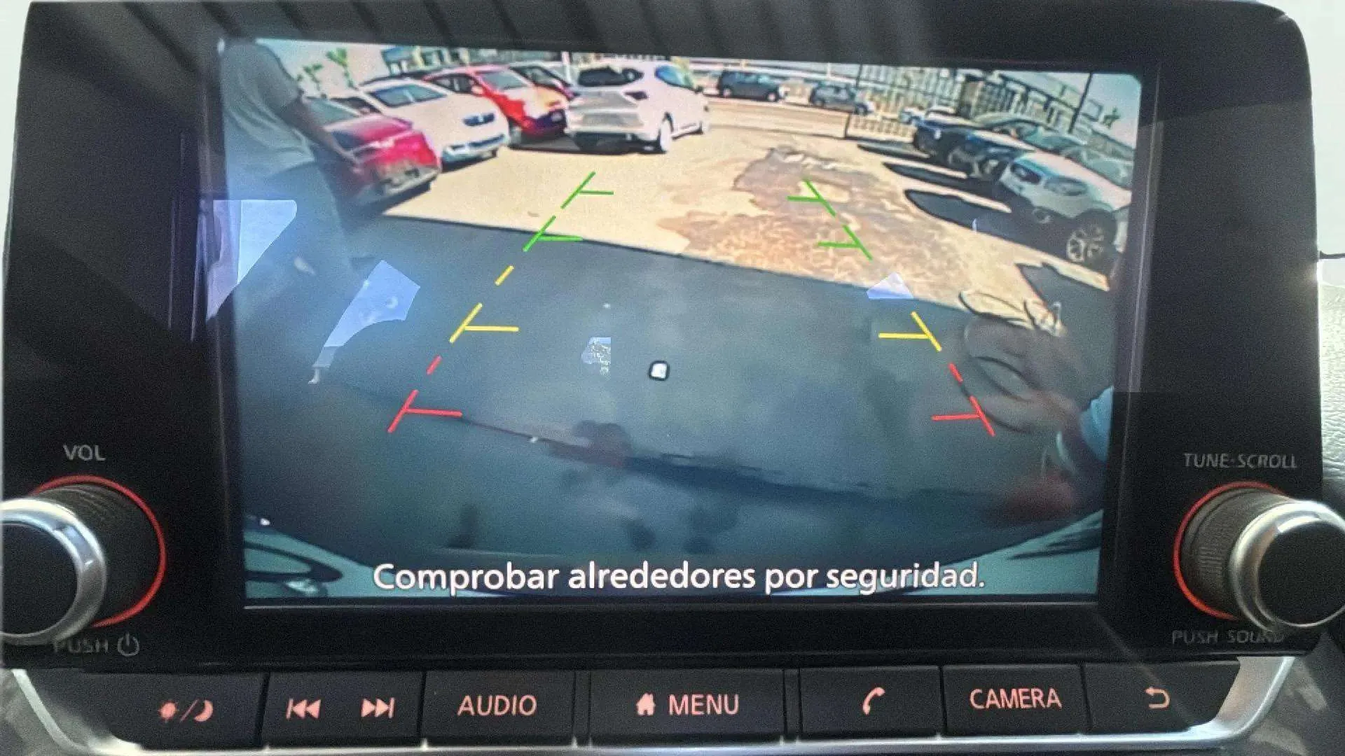 Nissan Juke DIG-T N-Connecta - foto 12