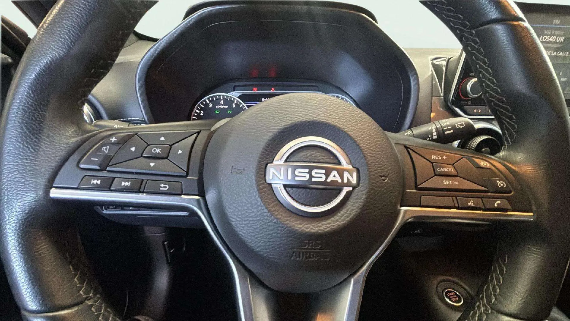 Nissan Juke DIG-T N-Connecta - foto 21