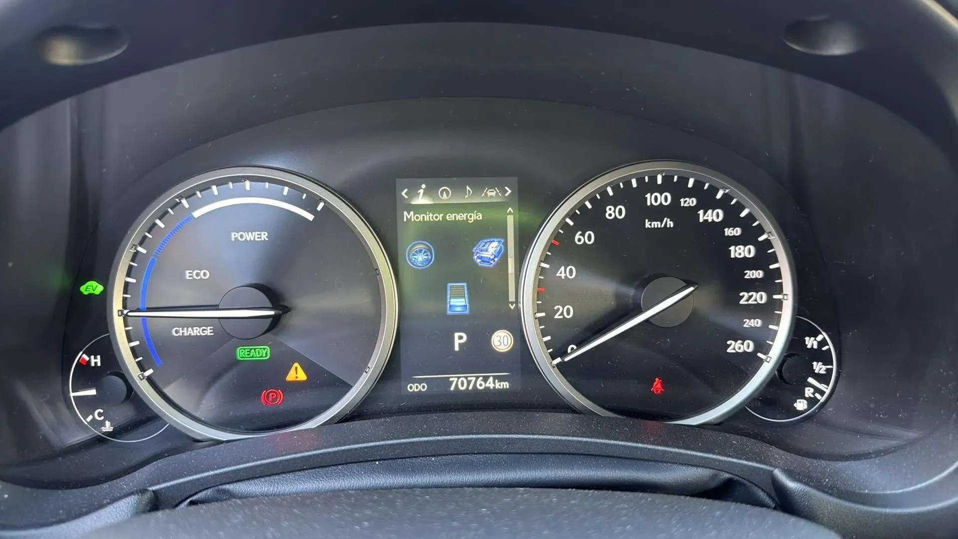 Lexus NX 2.5 300h Business Navigation 2WD - foto 14
