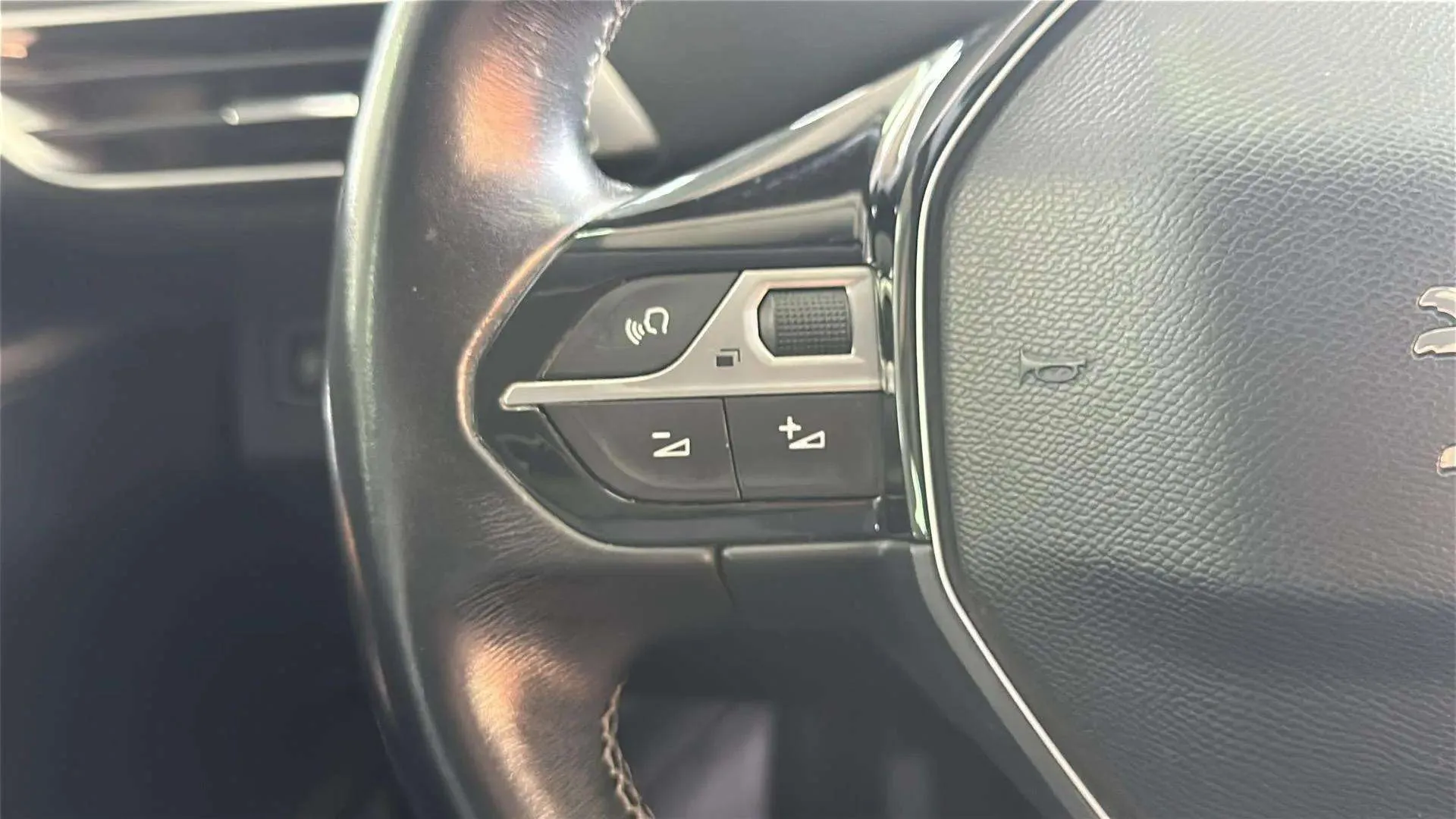 Peugeot 3008 - foto 11