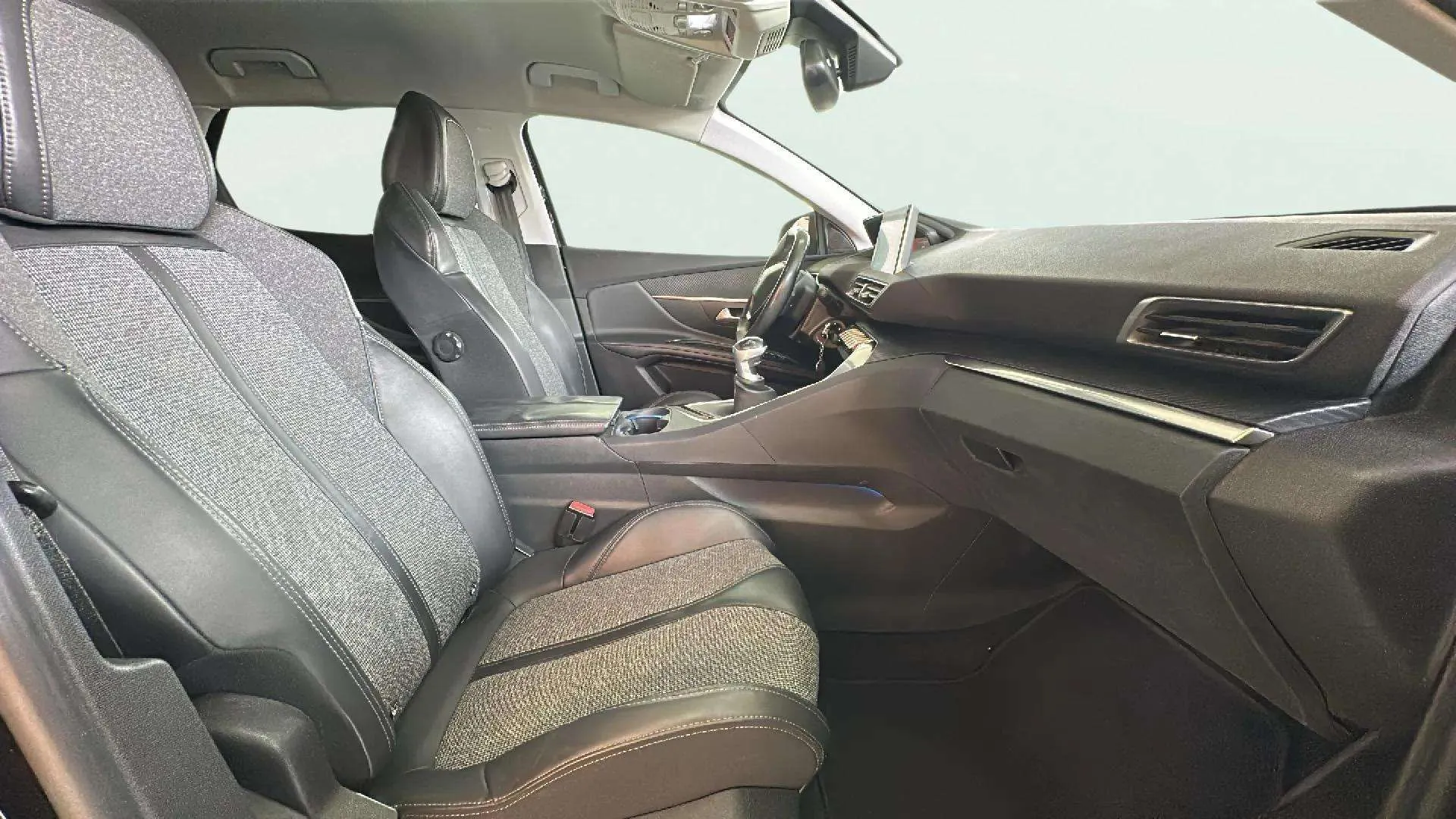 Peugeot 3008 - foto 17