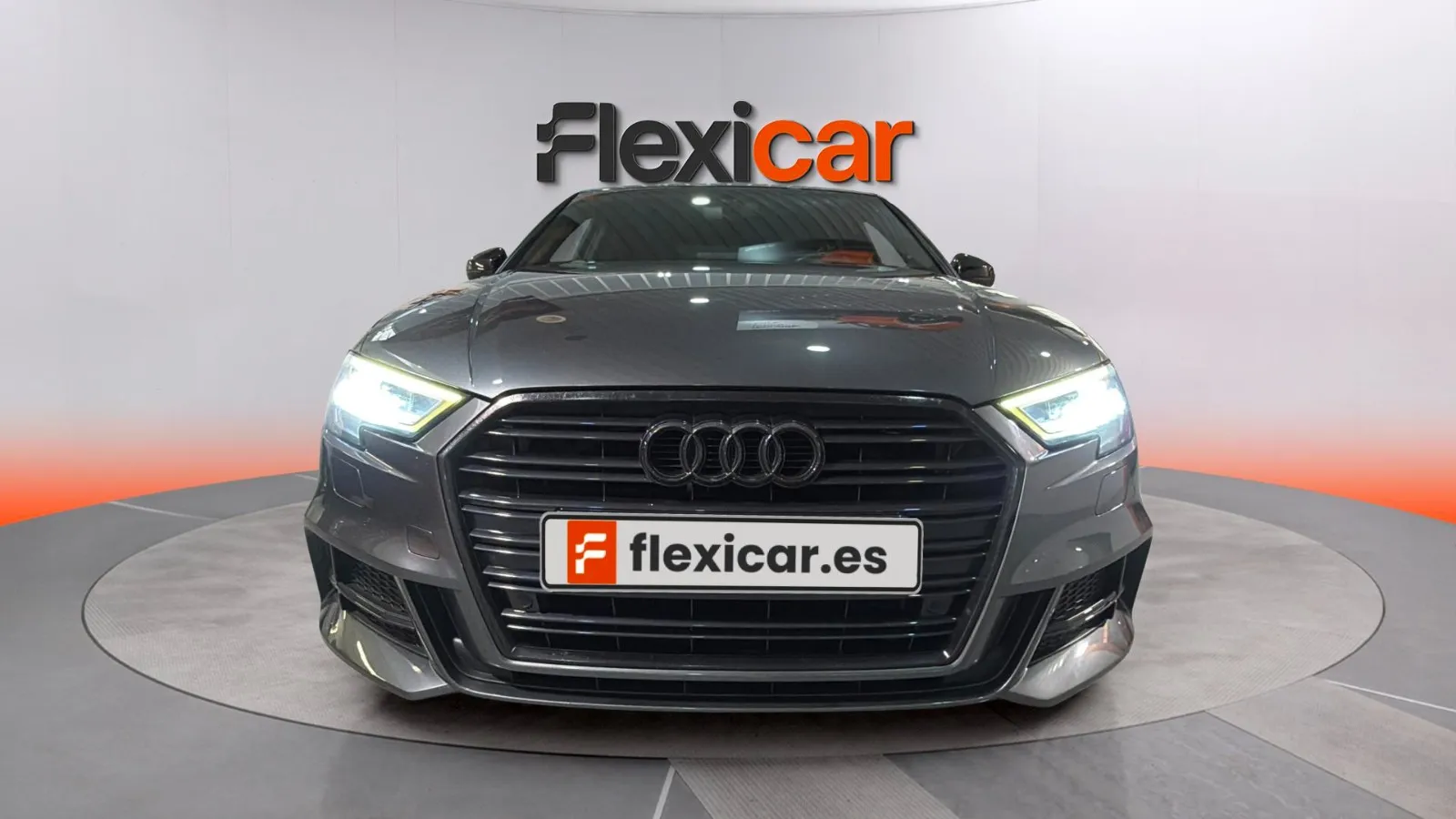 Audi A3 30 TDI Sedan - foto 3