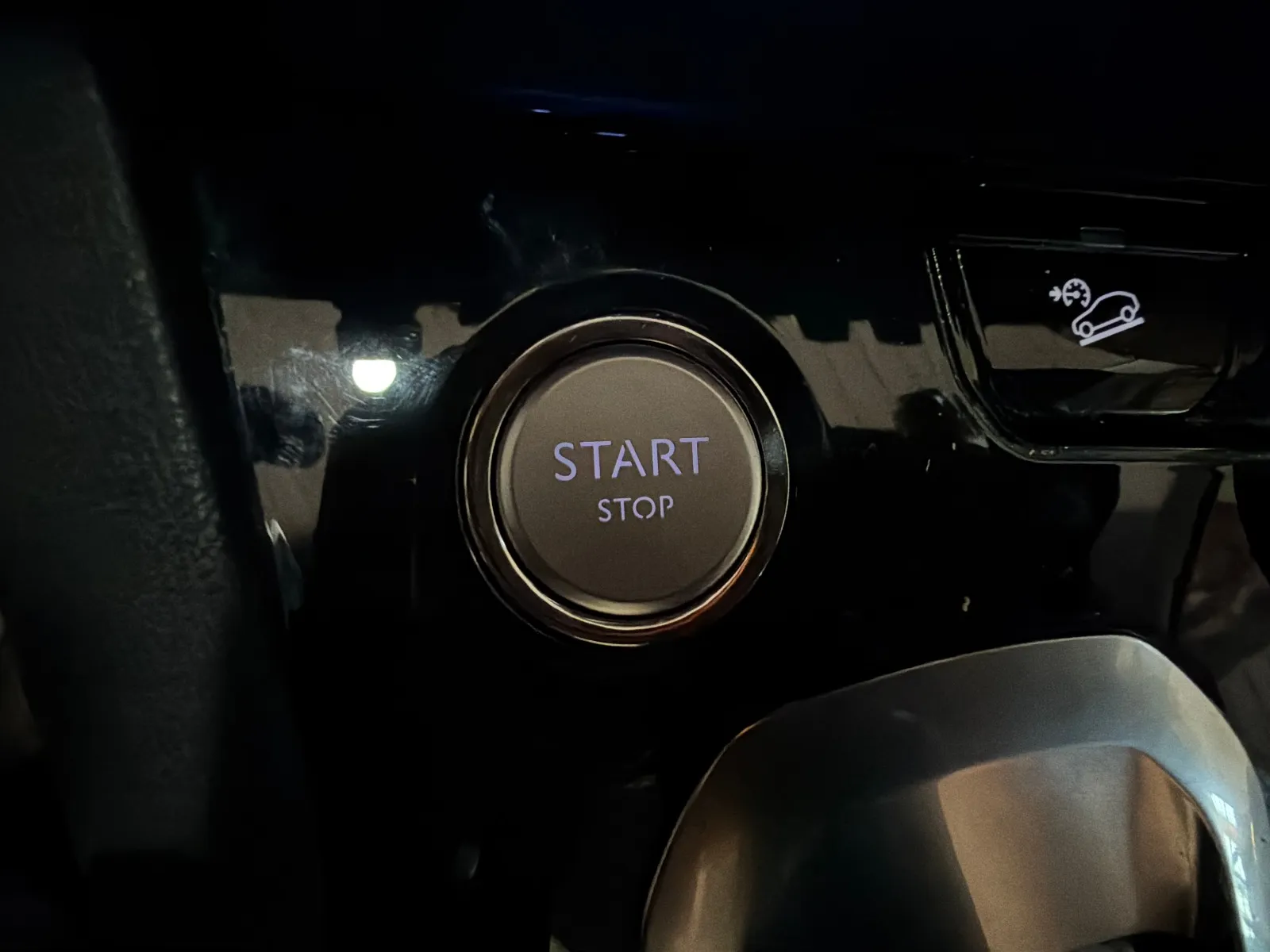 Peugeot 3008 1.6L THP EAT6 Crossway - foto 15