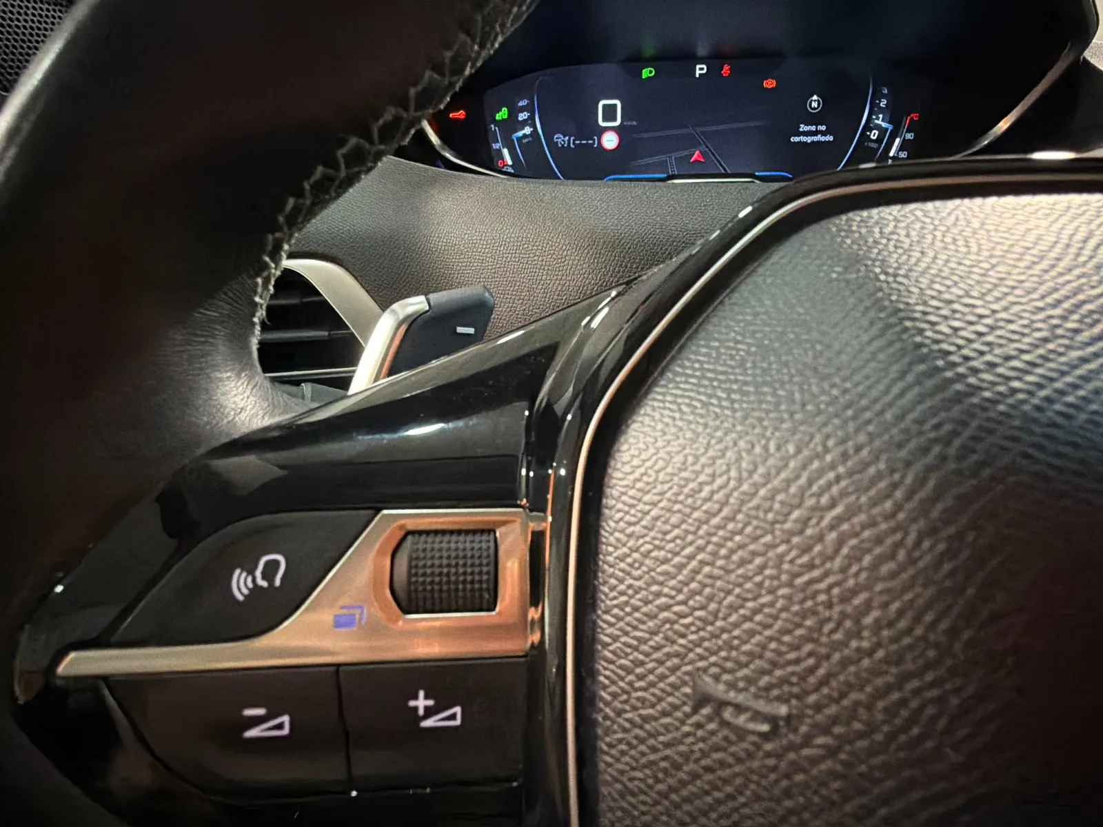 Peugeot 3008 1.6L THP EAT6 Crossway - foto 9